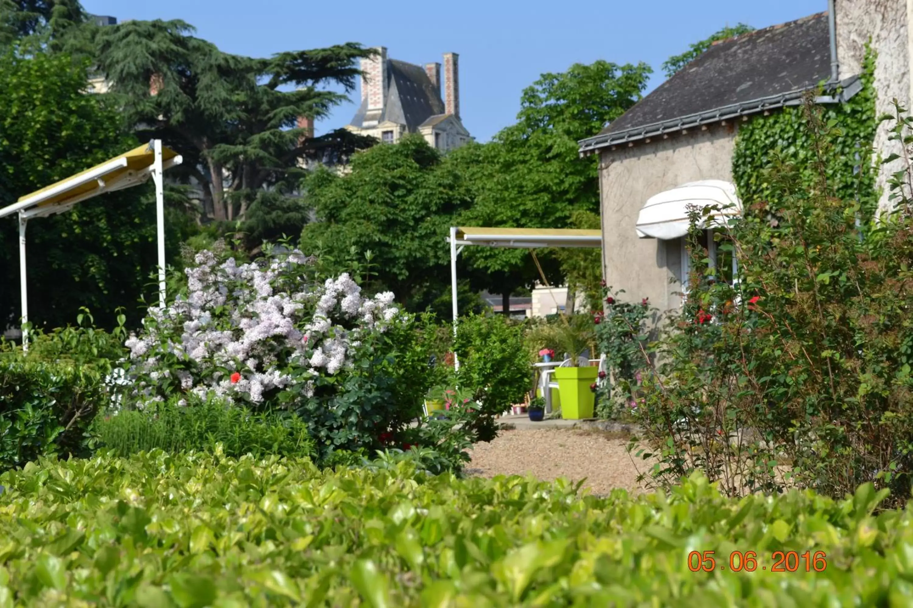 Facade/entrance, Property Building in Hôtel Le Castel