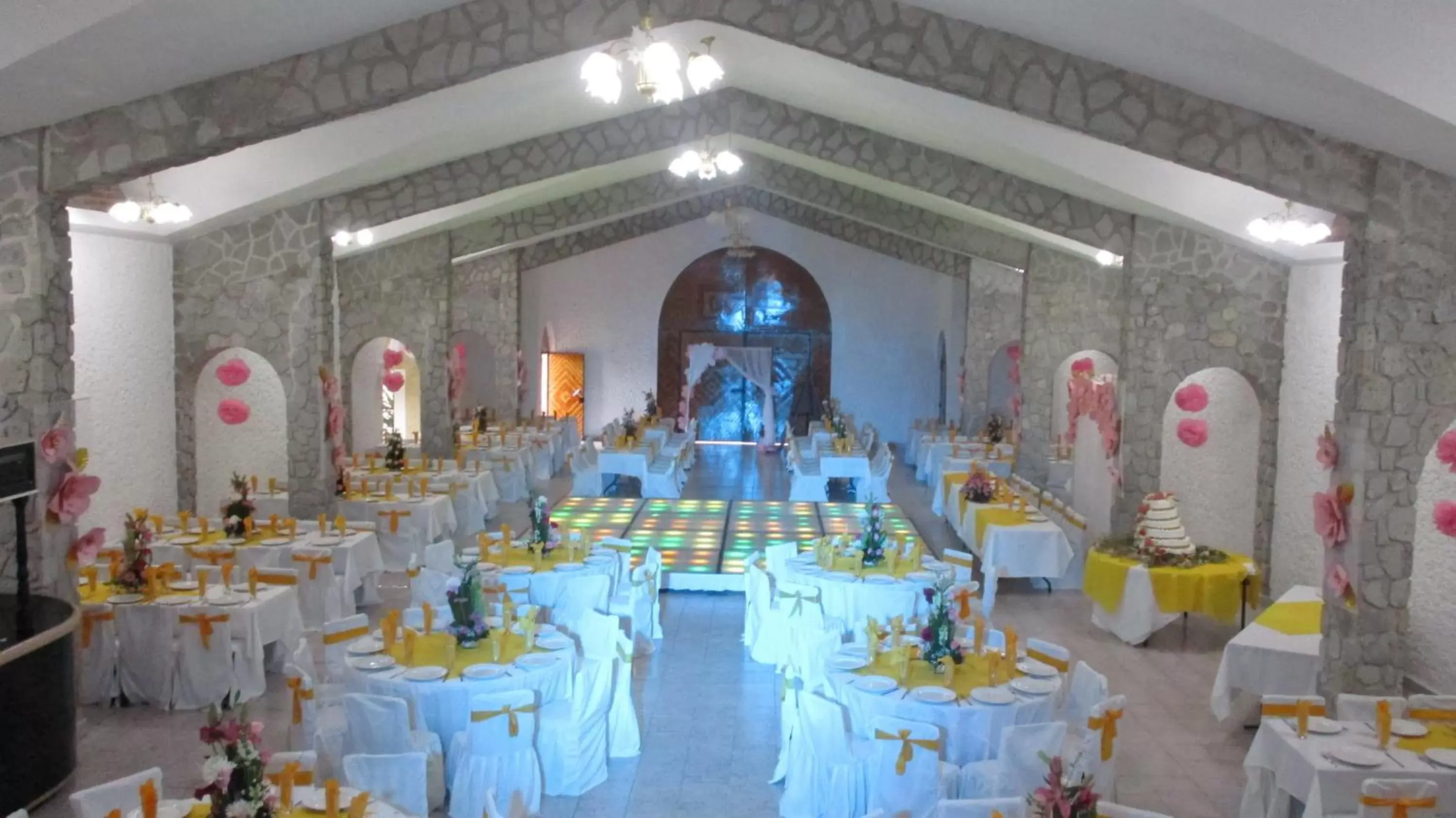 Banquet/Function facilities, Banquet Facilities in Hotel Villa Monarca Inn