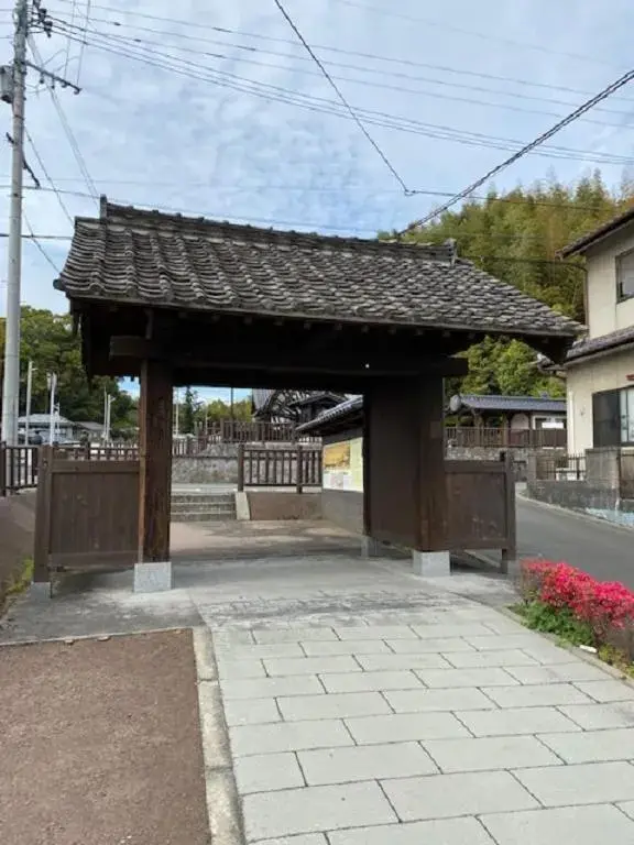 Nearby landmark, Property Building in Hatago Hashimoto