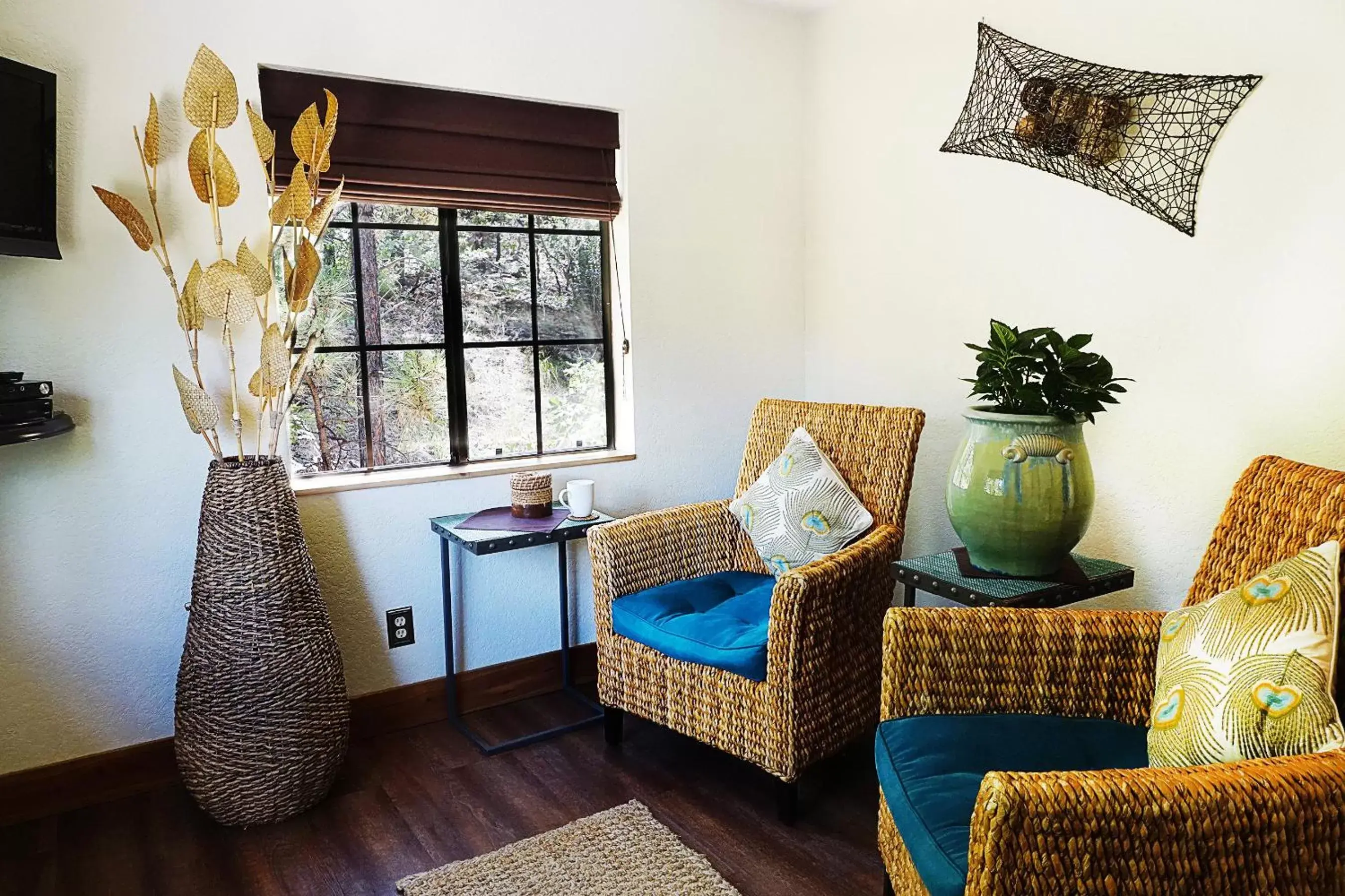 Seating Area in Sheridan House Inn- Adult Only Accommodation