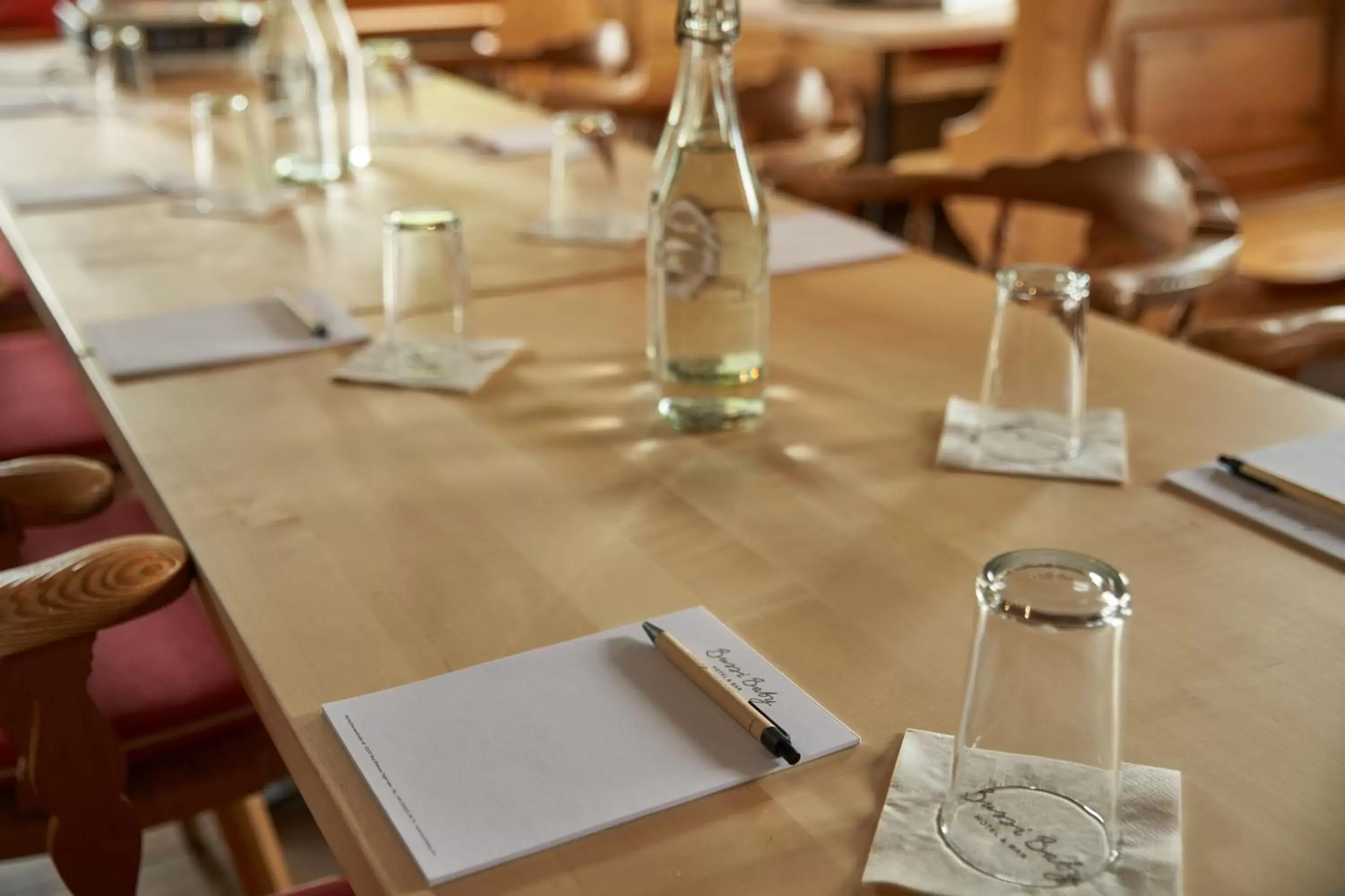 Meeting/conference room, Restaurant/Places to Eat in Hotel Bussi Baby