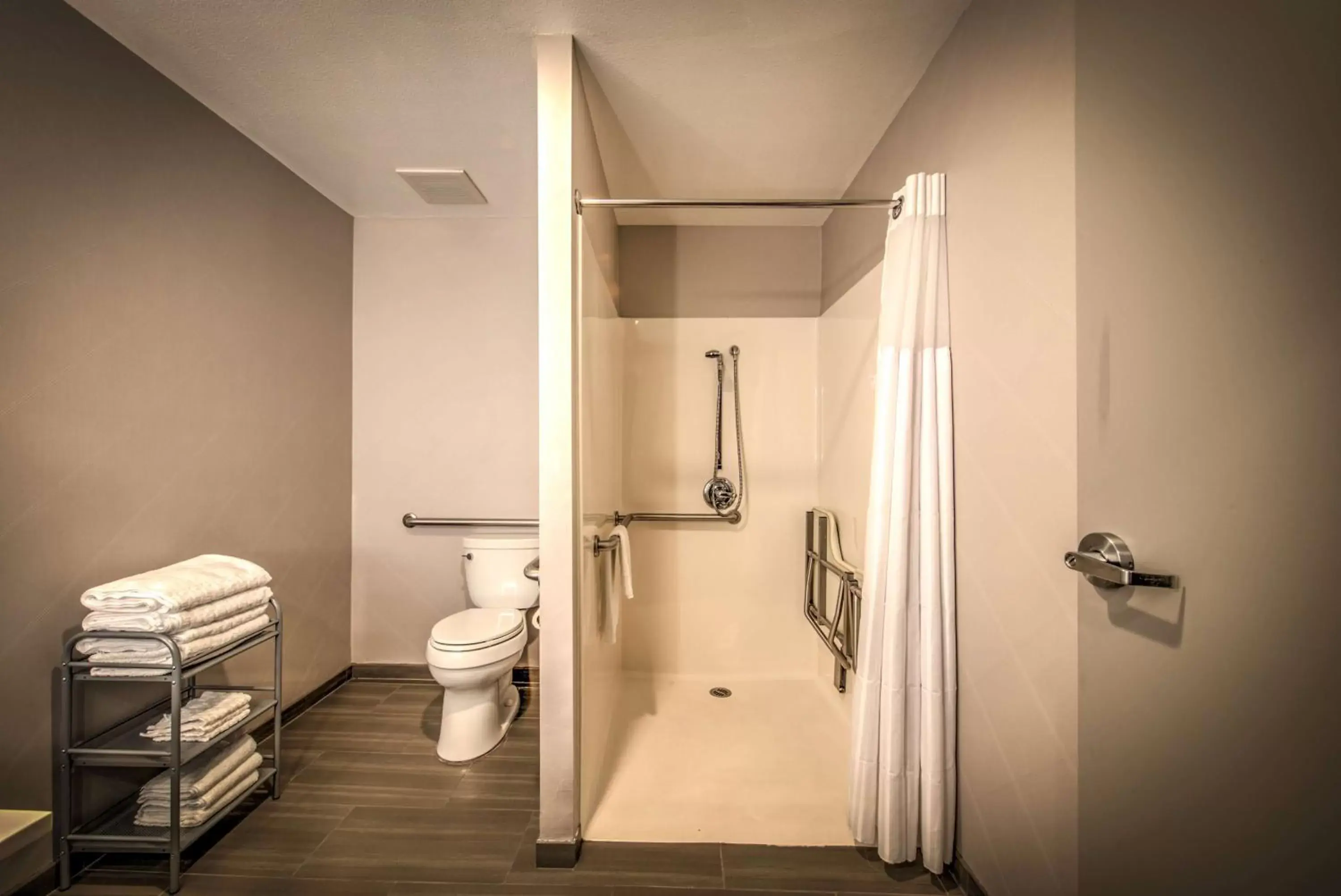 Bathroom in Best Western Plus Media Center Inn & Suites