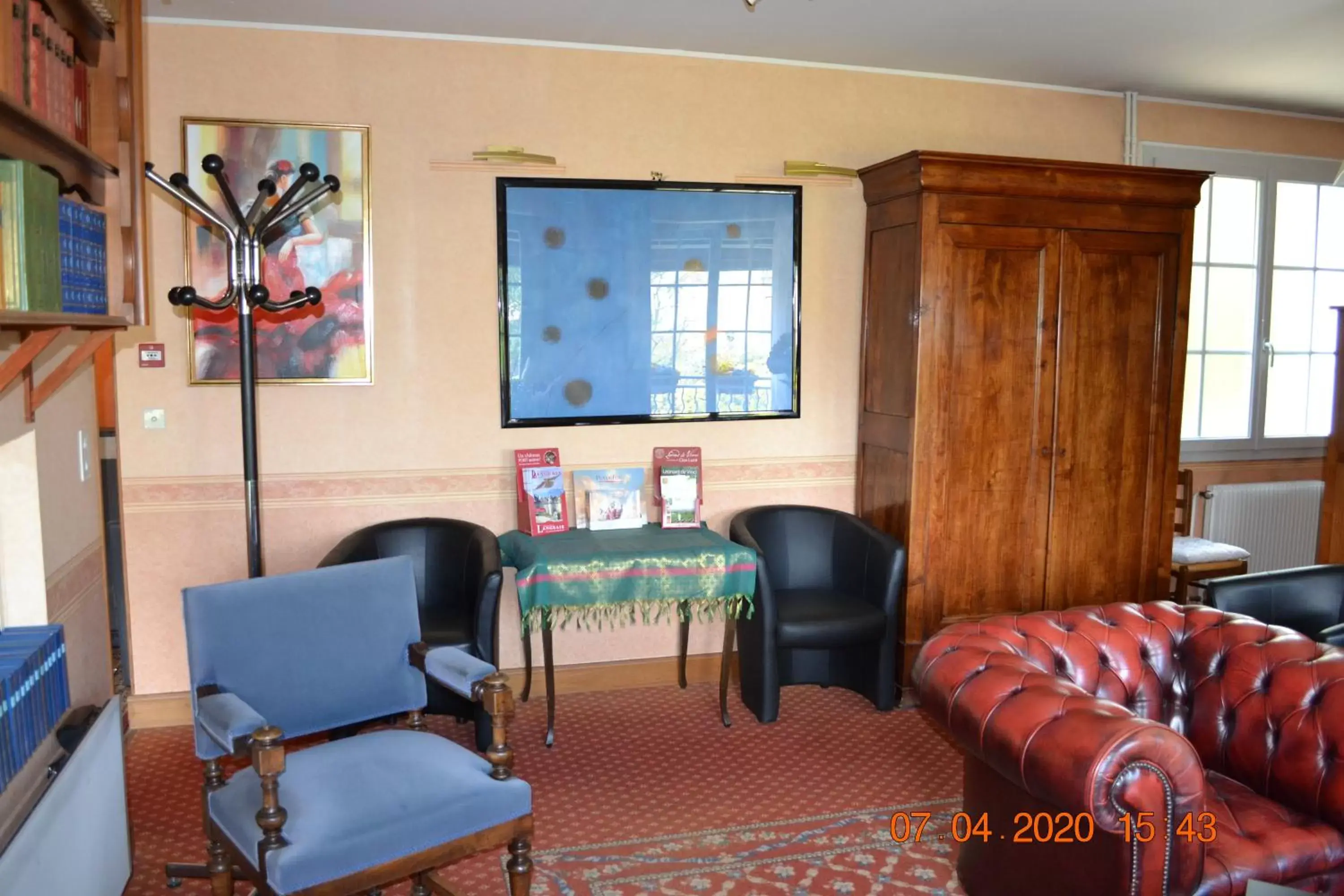 Seating Area in Hôtel Le Castel