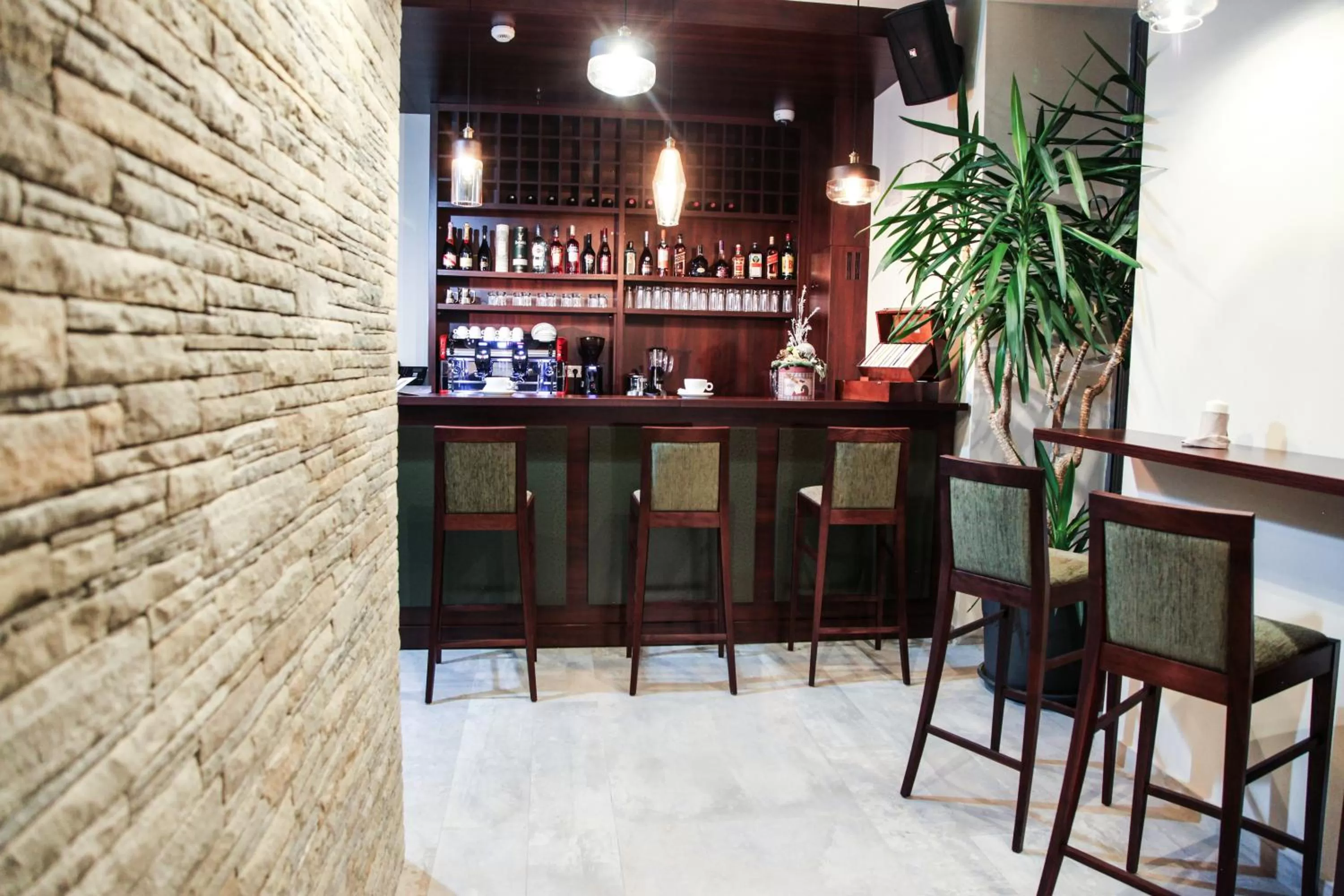 Lounge or bar in Victoria Bulevard Hotel