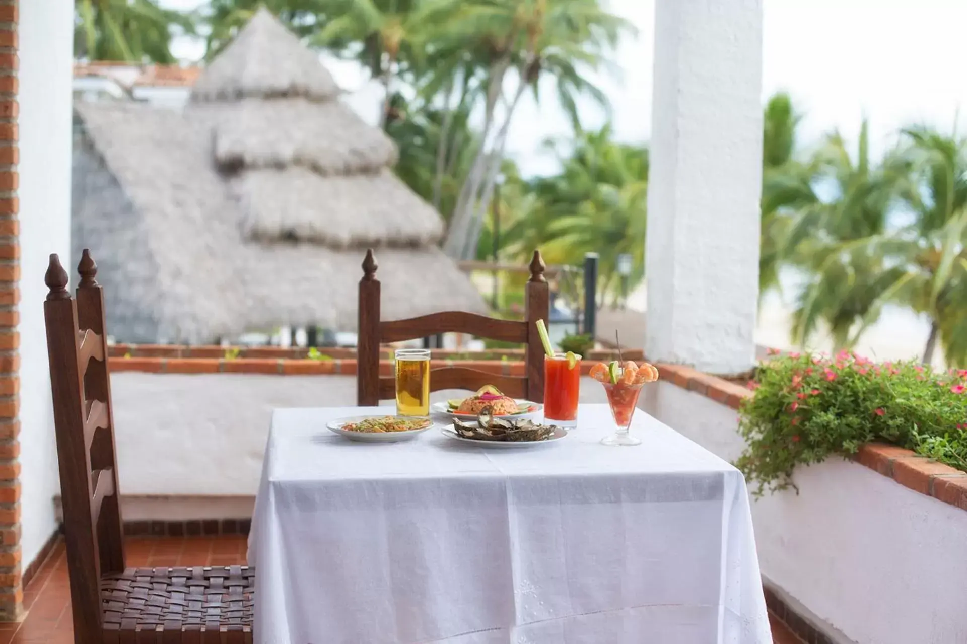 Garden view in Vista Vallarta All Suites On The Beach Garden view in Vista Vallarta All Suites On The Beach