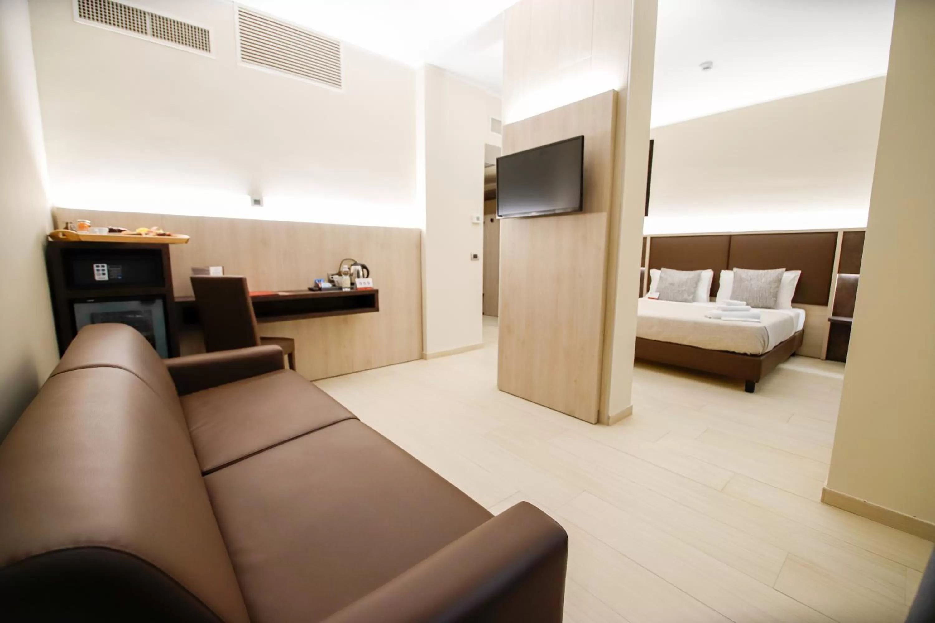 TV and multimedia, Bed in Hotel Diplomatic