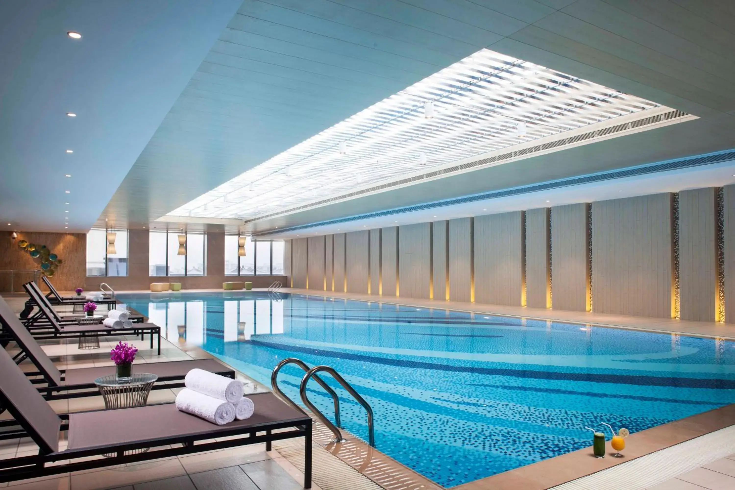 Swimming Pool in Holiday Inn Suzhou Huirong Plaza, an IHG Hotel