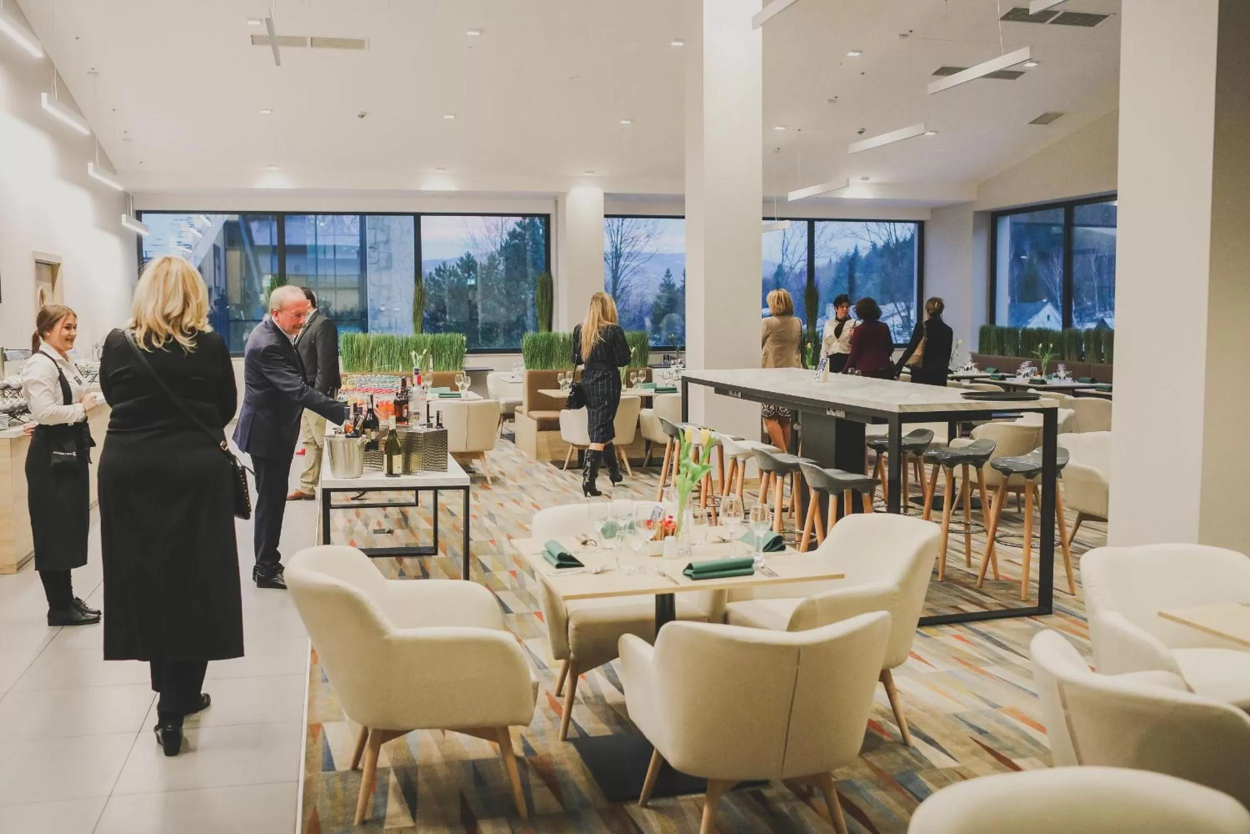 Restaurant/places to eat in Magnus Resort