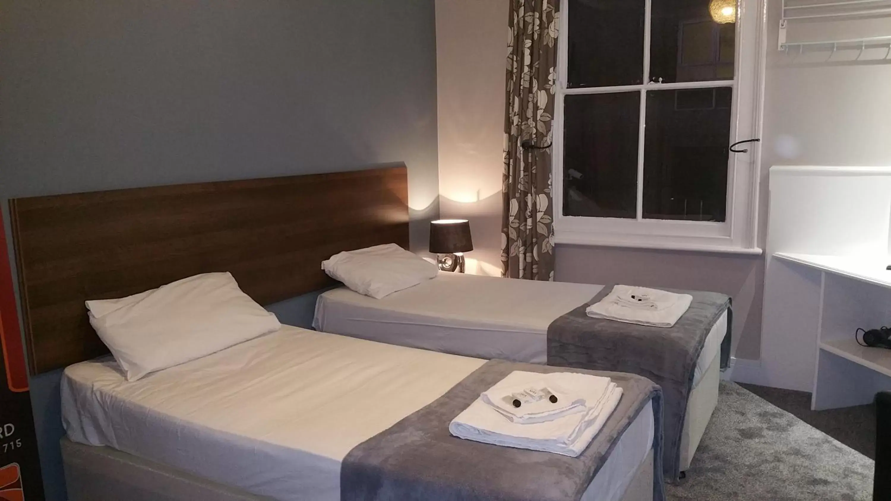 Bedroom, Bed in Ali Inn Oxford