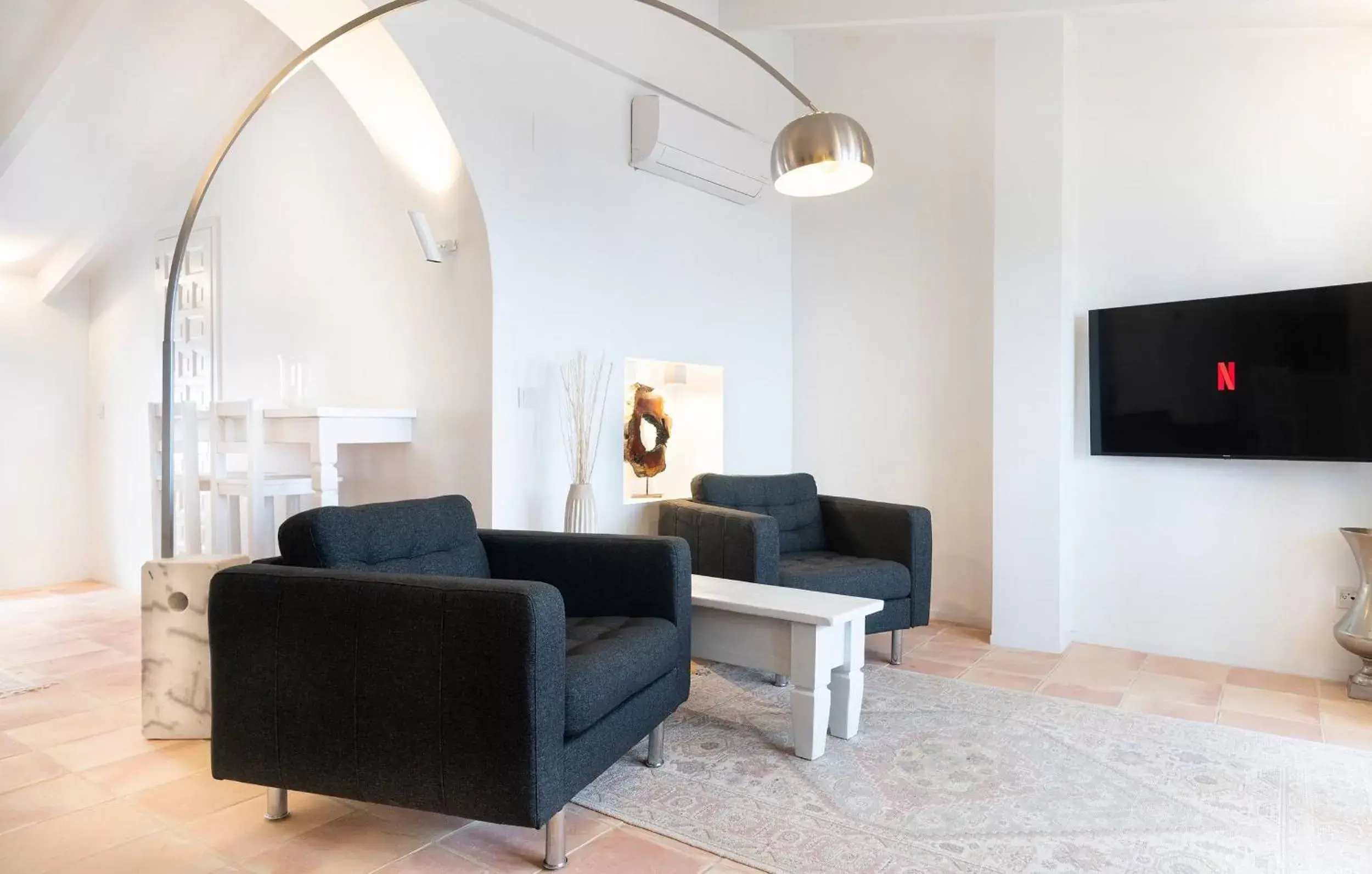 TV and multimedia, Seating Area in Porta Nova Suites Altea - Adults Only