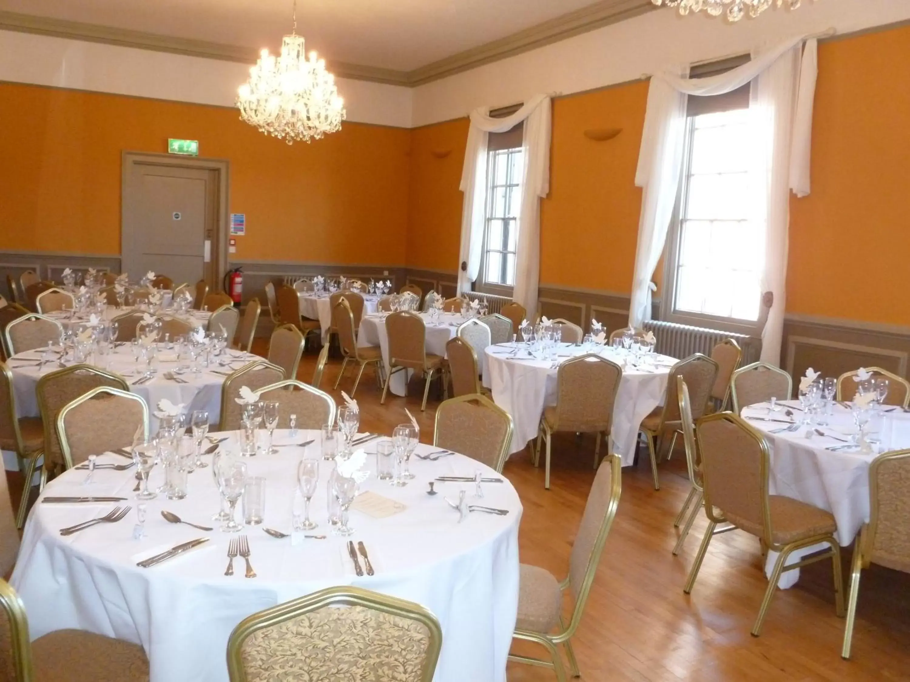 Banquet/Function facilities, Restaurant/Places to Eat in Old Bull Inn
