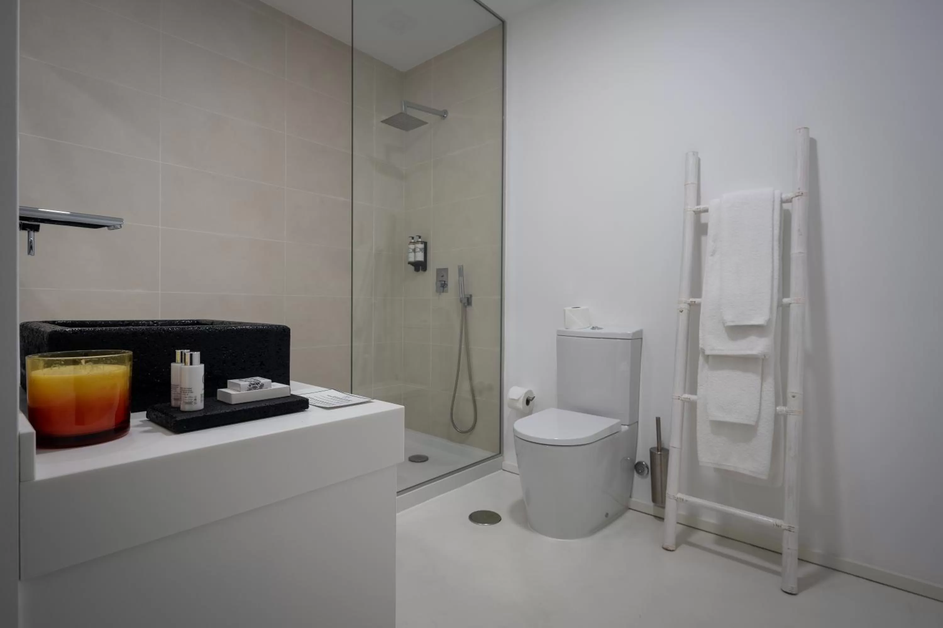 Shower in Sul Villas & Spa - Azores