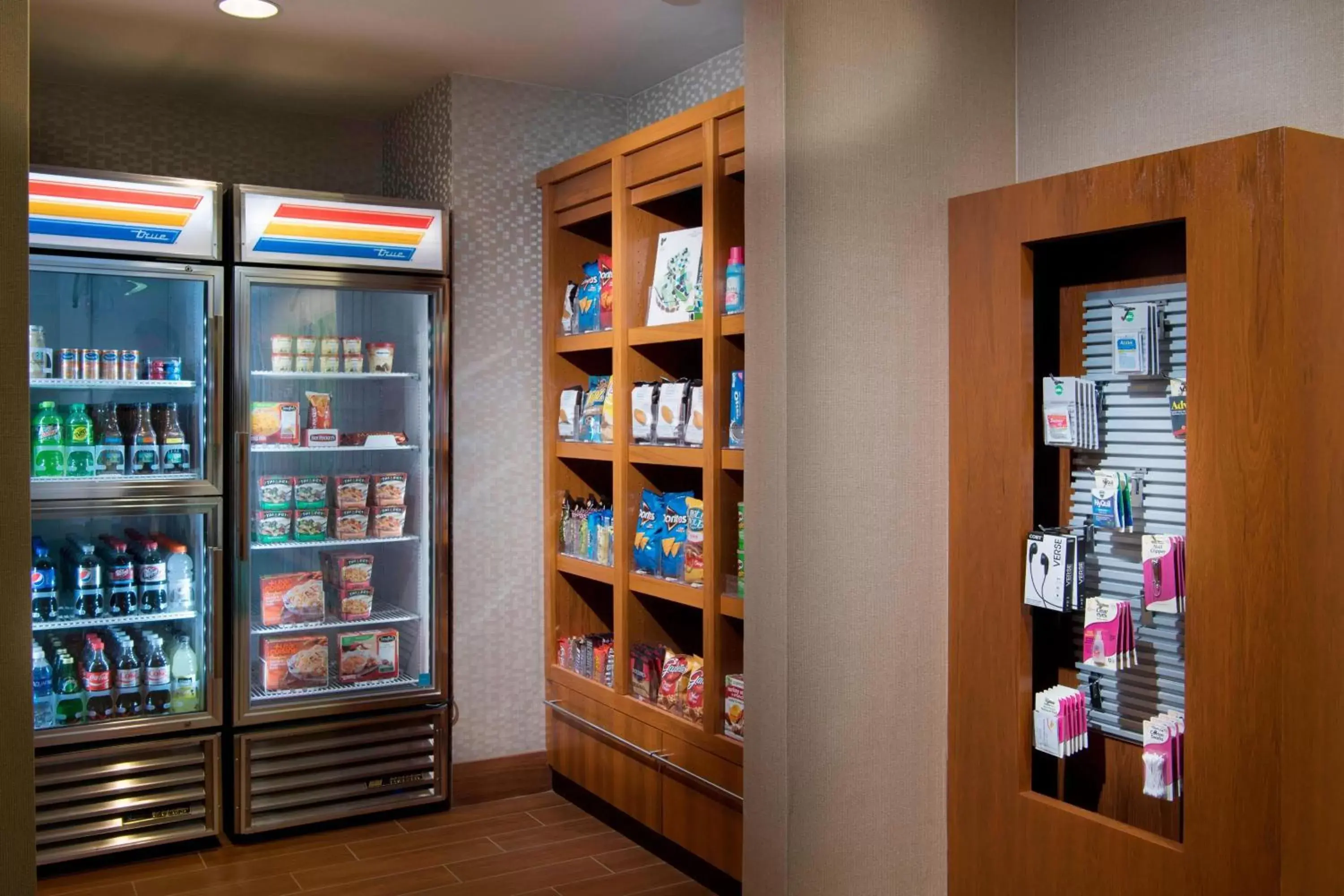 Other, Supermarket/Shops in SpringHill Suites by Marriott Atlanta Alpharetta