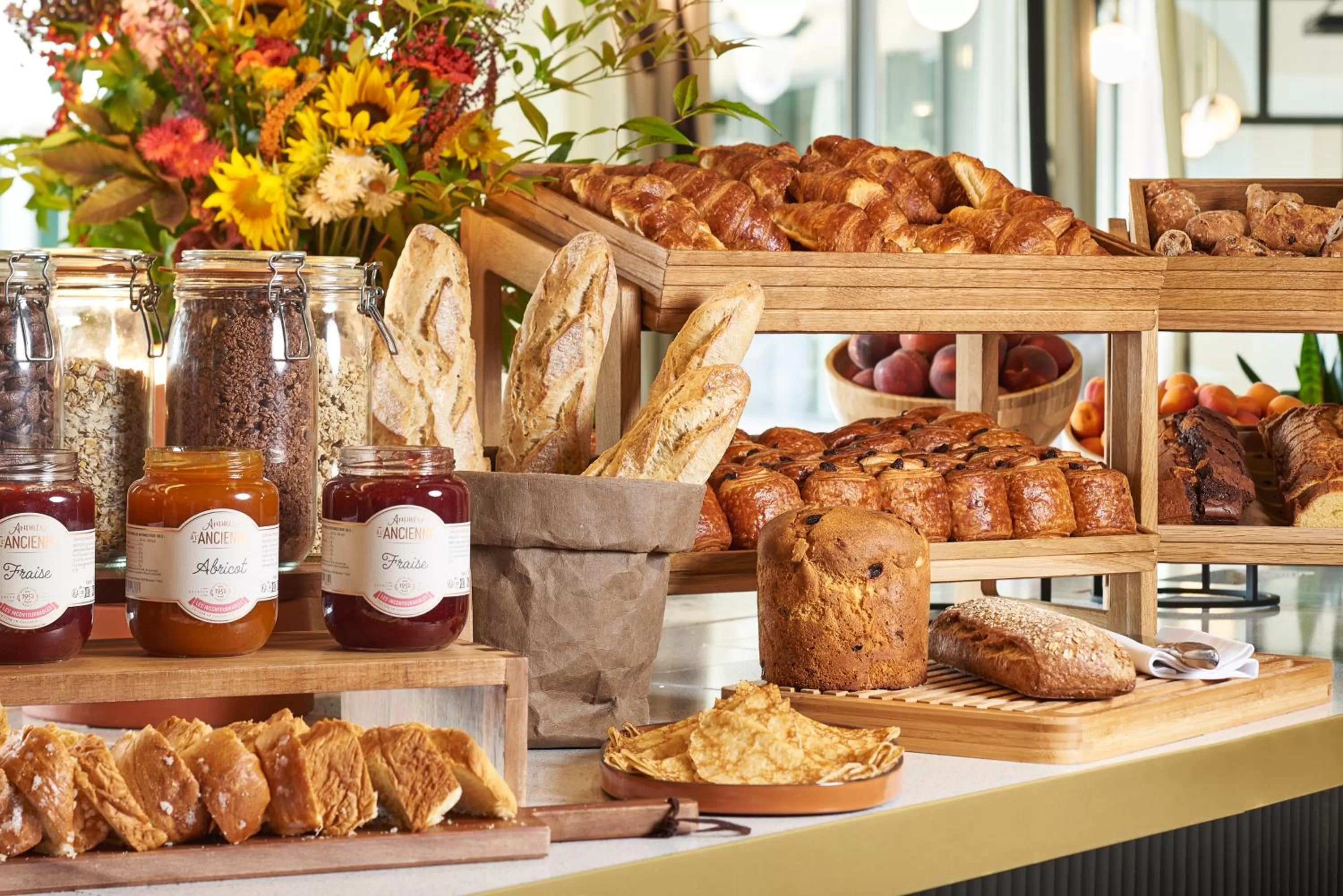 Restaurant/places to eat in Novotel Paris Gare De Lyon