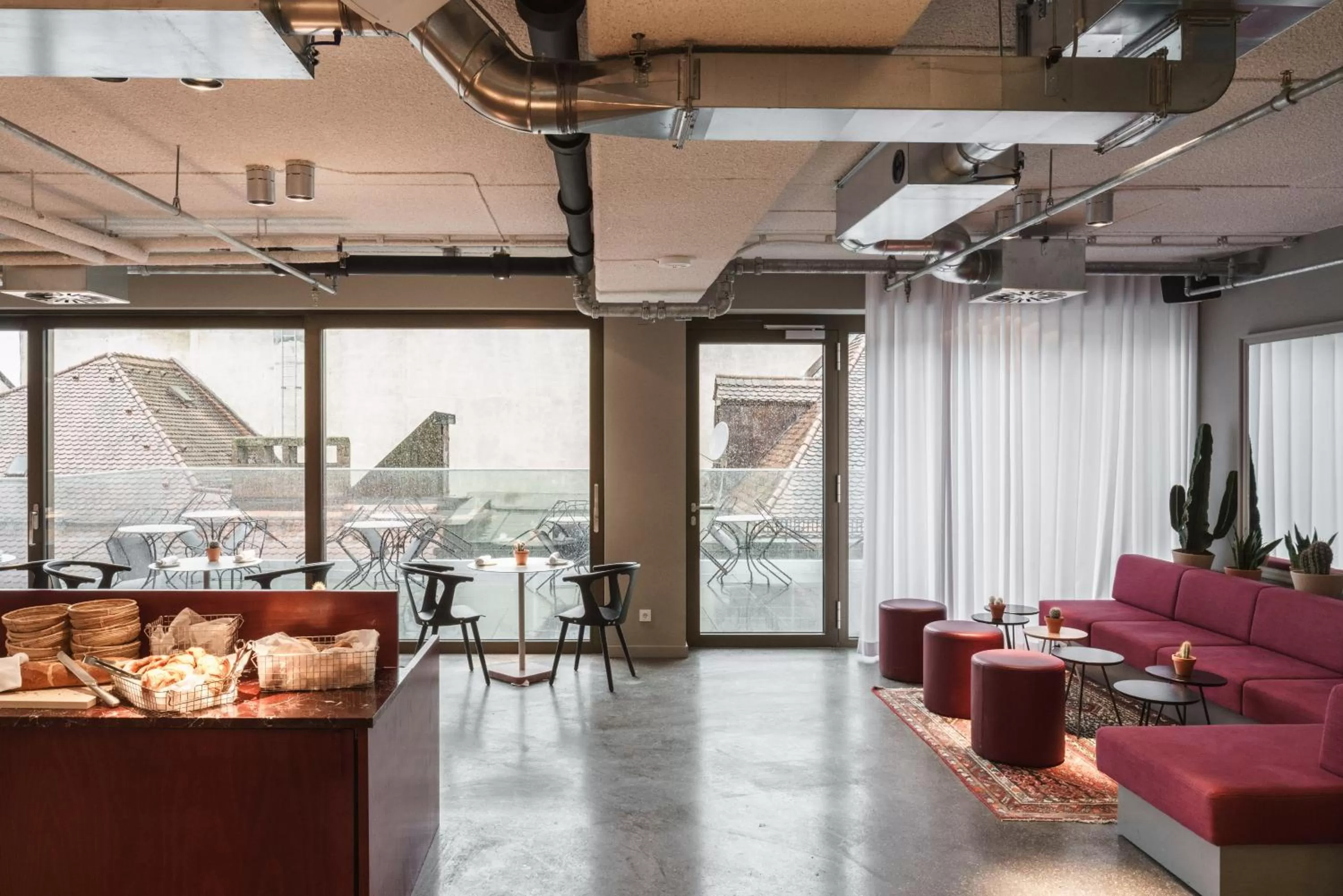 Restaurant/places to eat in Haus im Tal