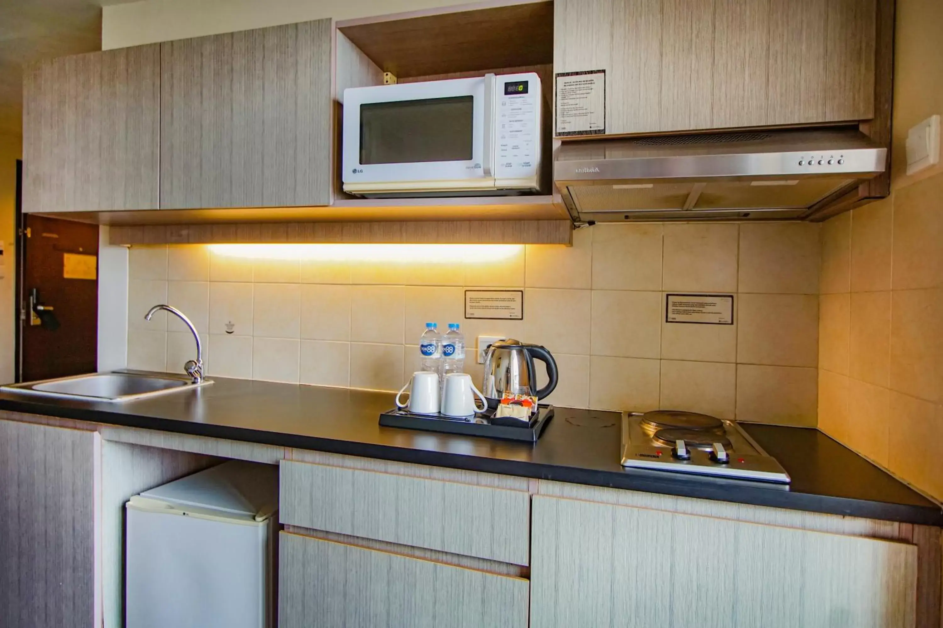 Kitchen/Kitchenette in Grand Dafam Ancol Jakarta