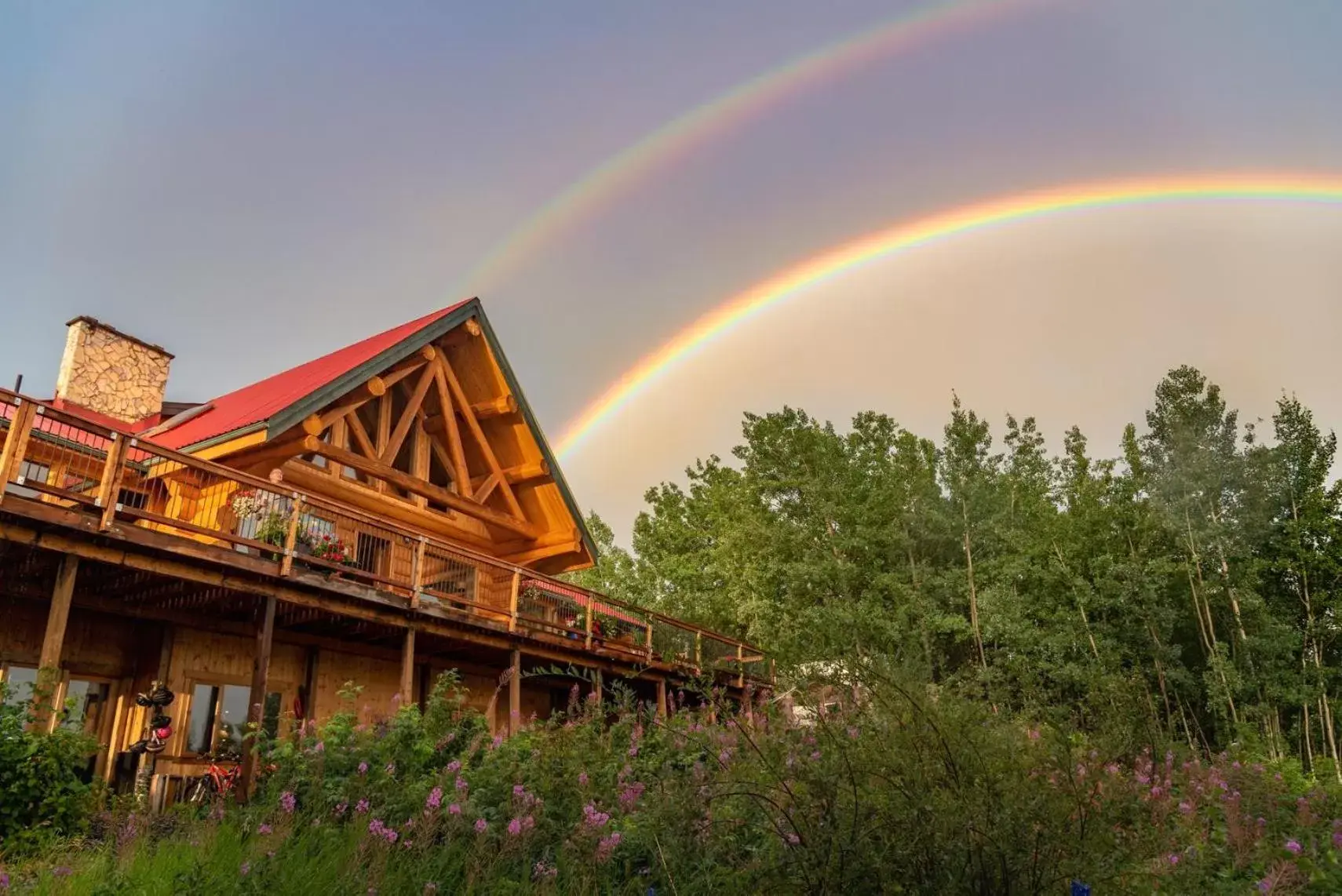 Property Building in Inn on the Lake - Whitehorse