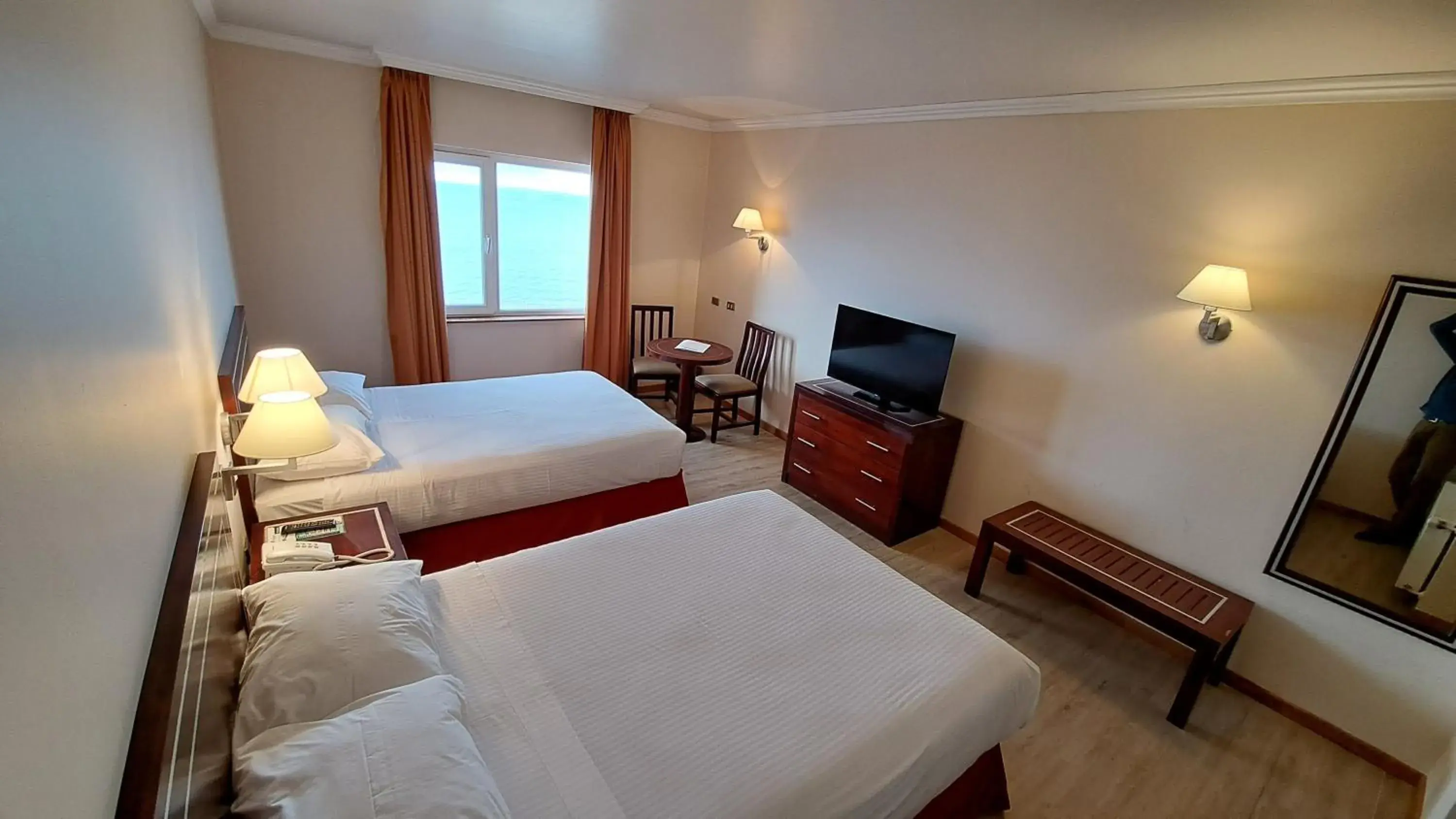 Twin Room with Sea View - single occupancy in Hotel Diego de Almagro Punta Arenas Twin Room with Sea View - single occupancy in Hotel Diego de Almagro Punta Arenas