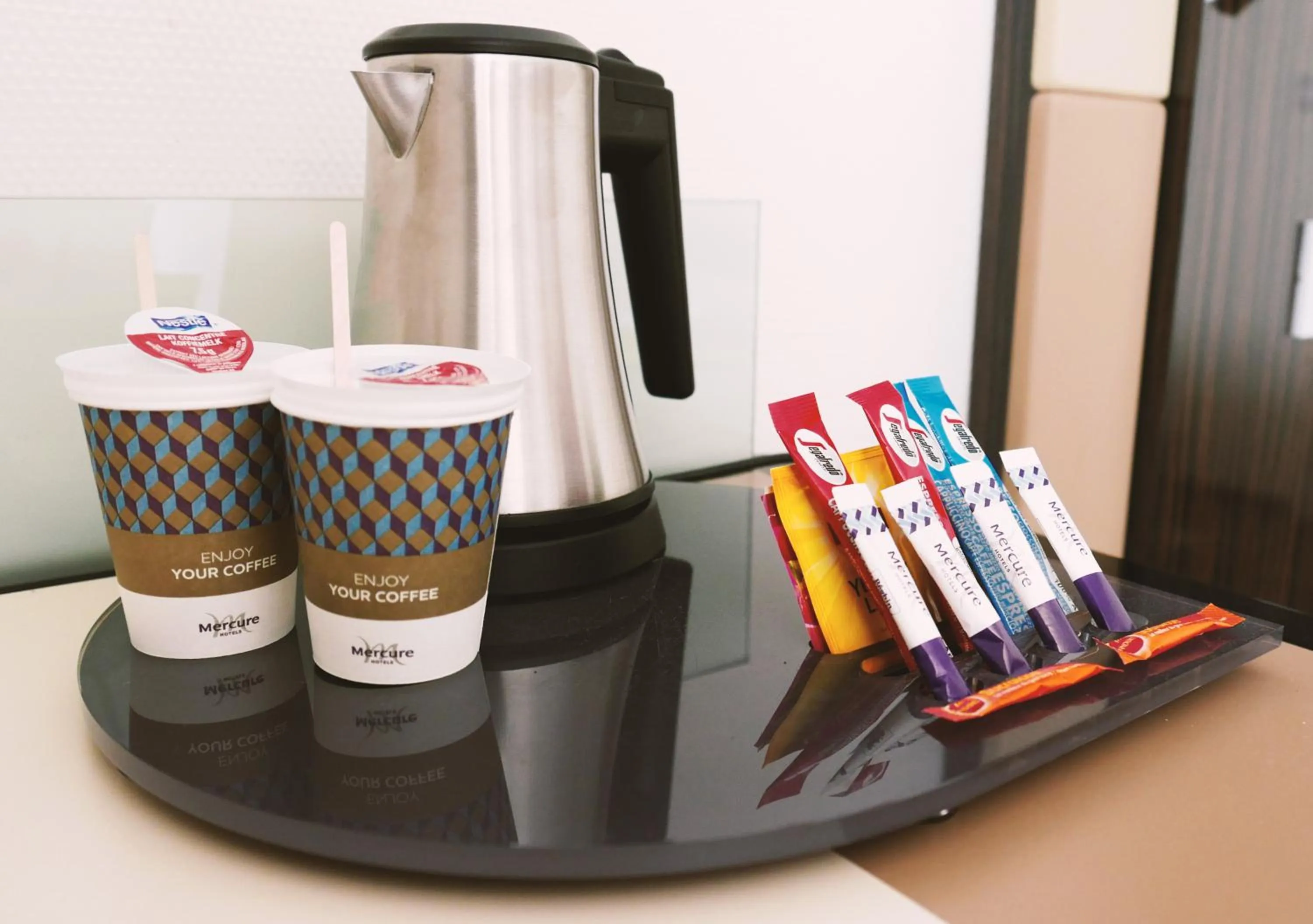 Coffee/tea facilities in Mercure Granville Le Grand Large