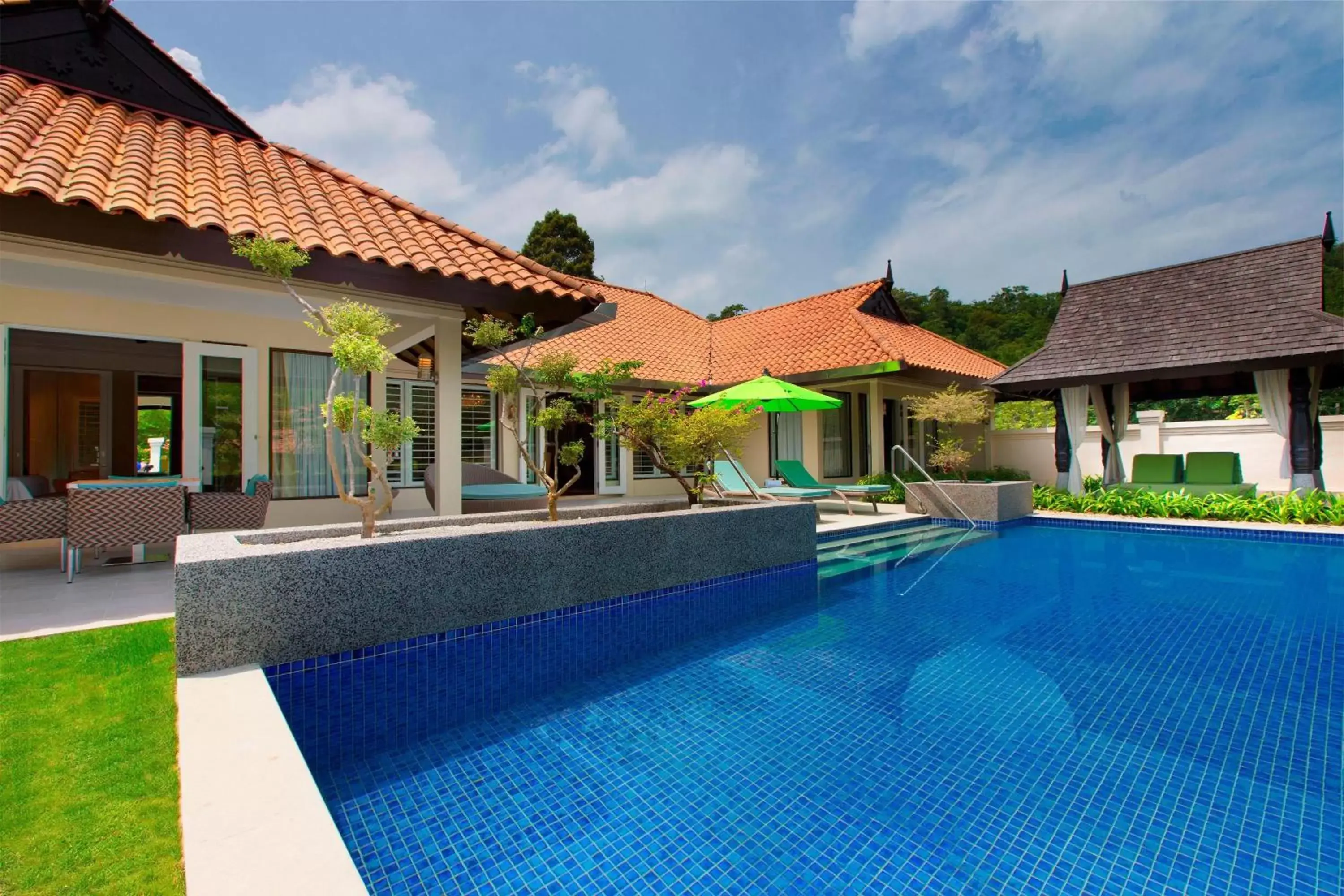 Bedroom, Swimming Pool in The Westin Langkawi Resort & Spa