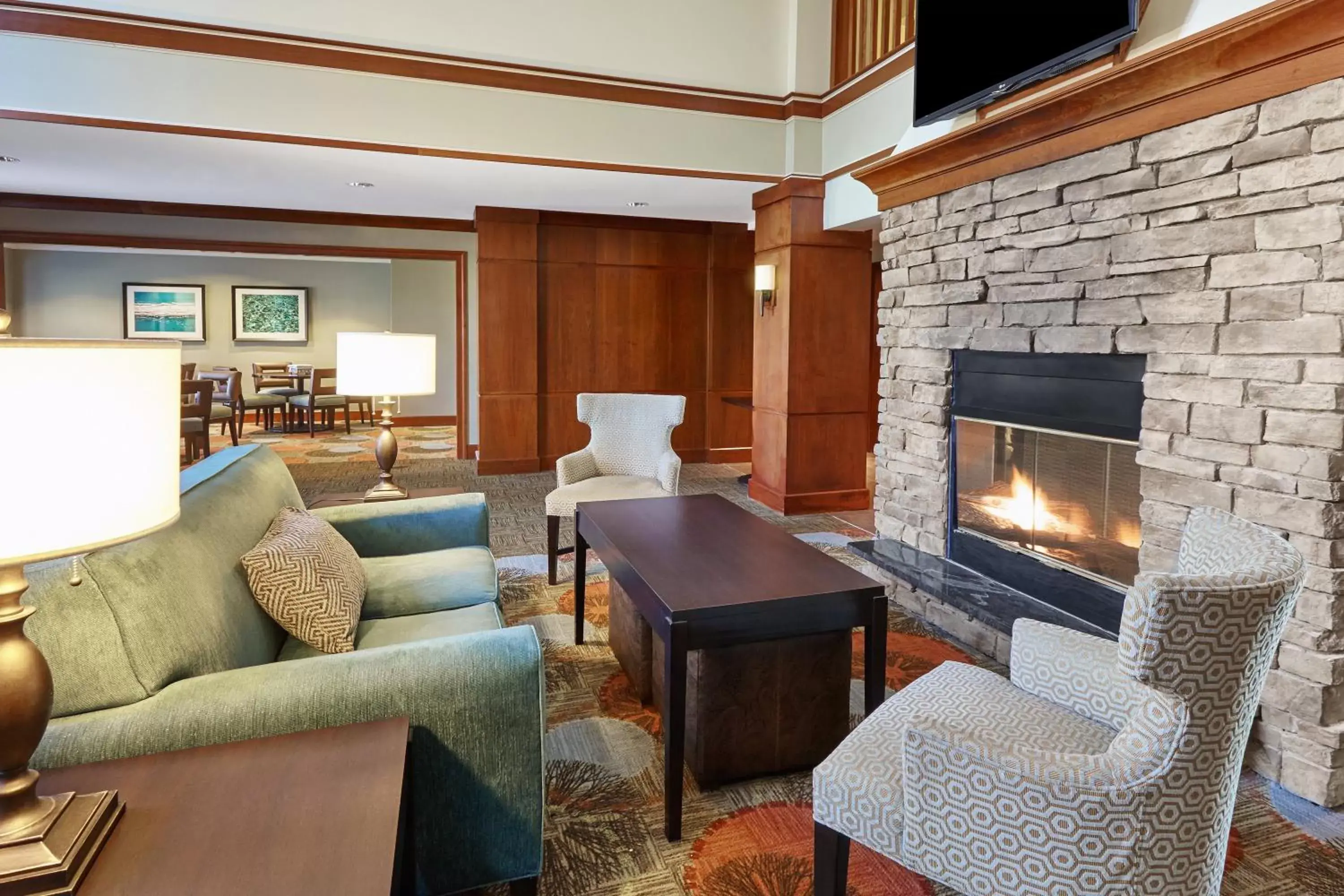 Property building, Seating Area in Staybridge Suites Glenview, an IHG Hotel