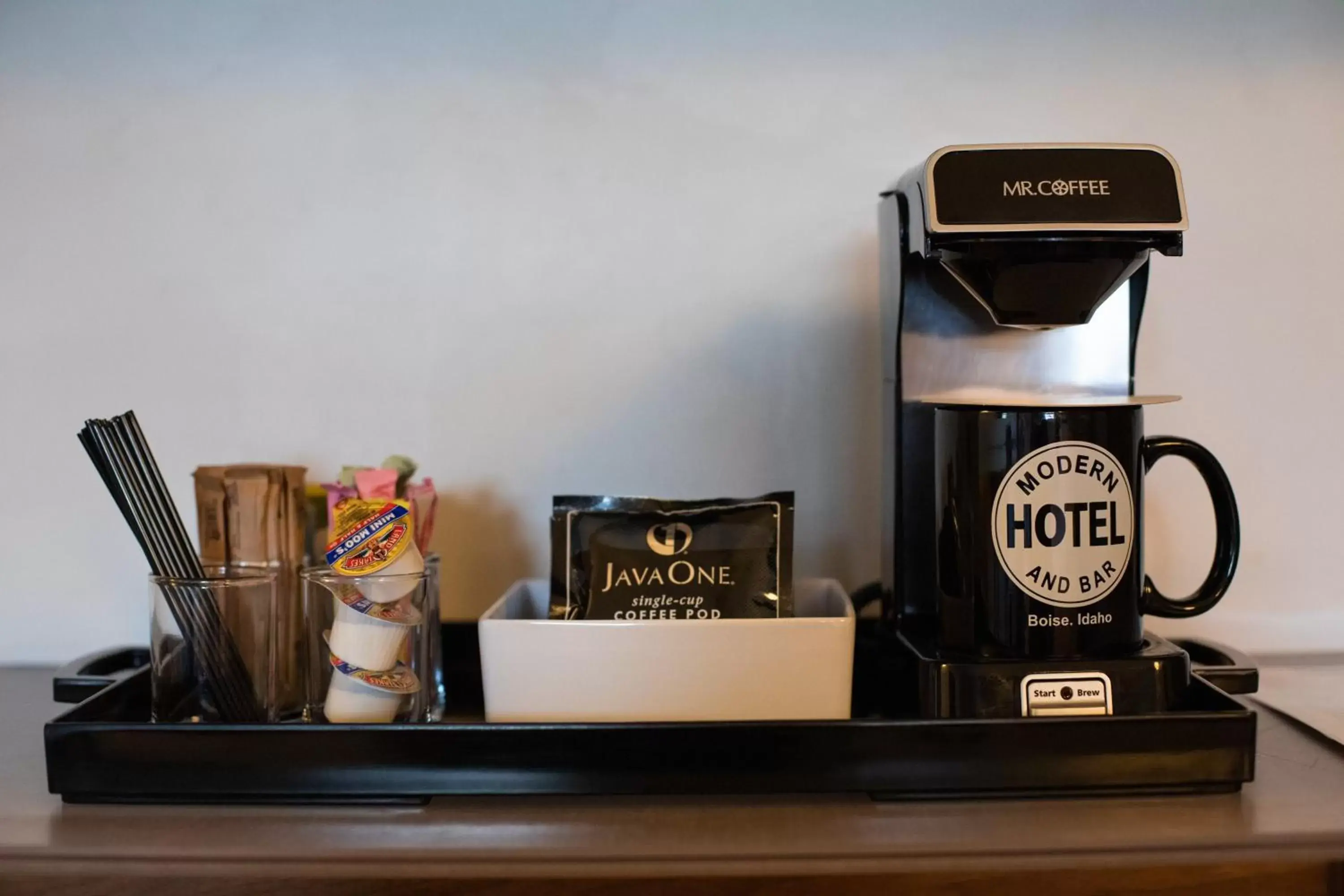 Coffee/tea facilities in Modern Hotel