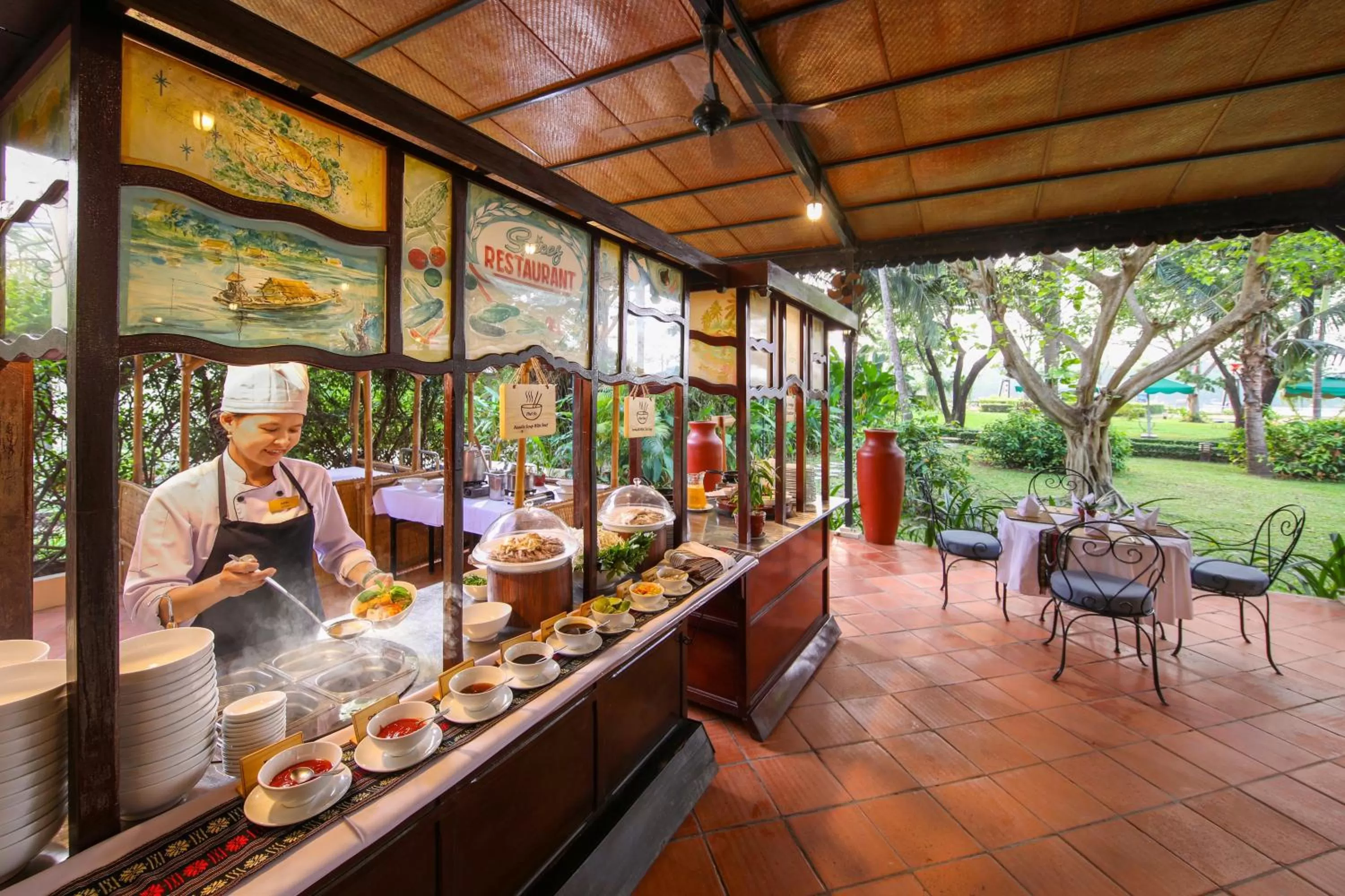 Breakfast in Victoria Can Tho Resort