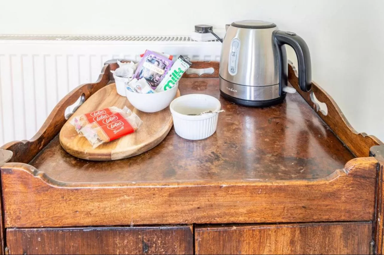 Coffee/tea facilities in Hedgebank