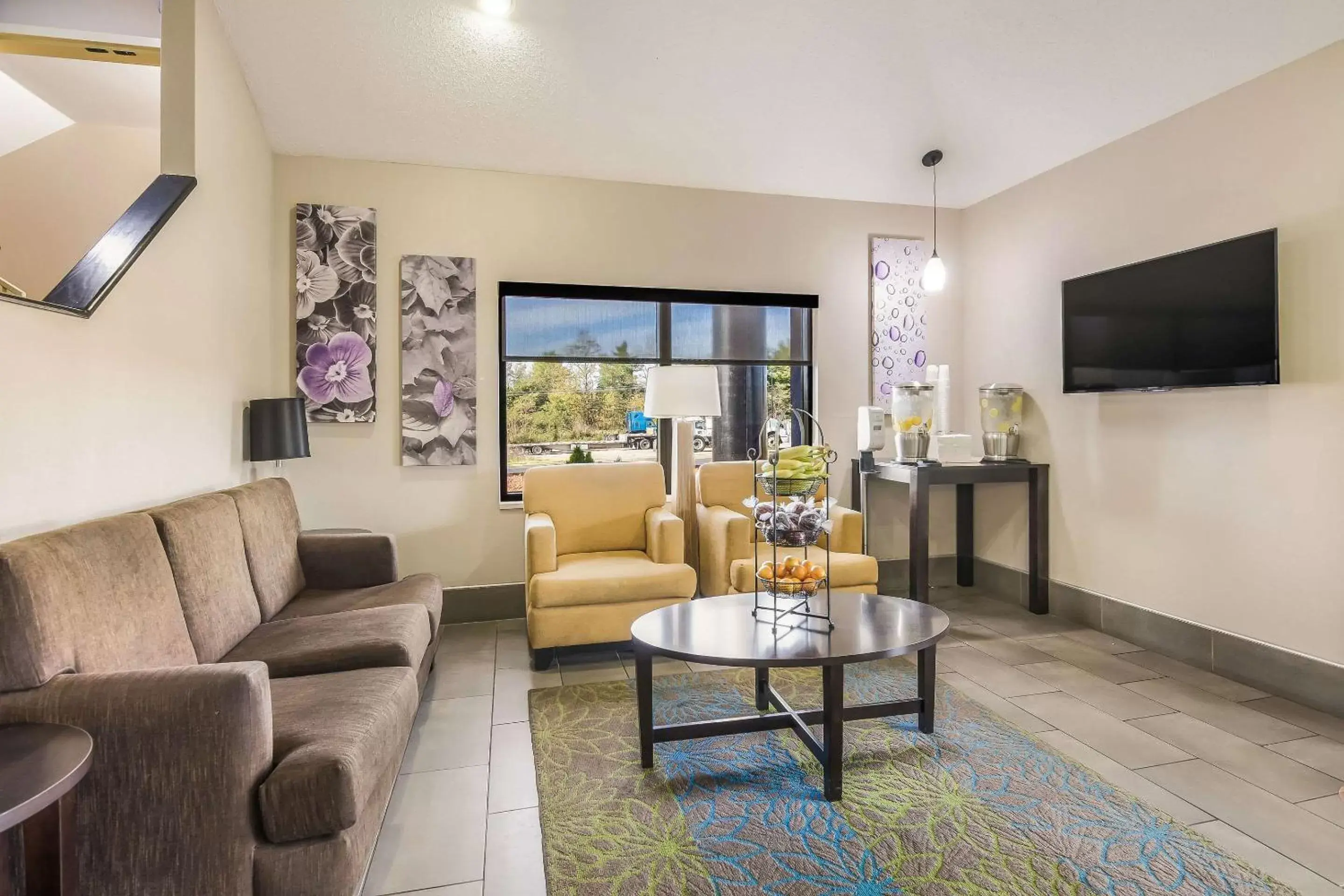 Lobby or reception, Seating Area in Sleep Inn Wytheville I-77 and I-81