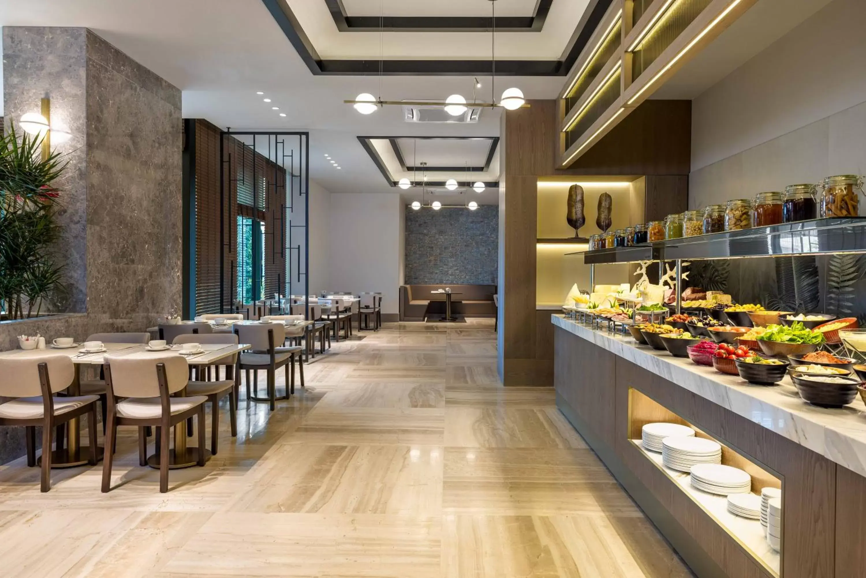 Restaurant/Places to Eat in Movenpick Living Istanbul Camlivadi