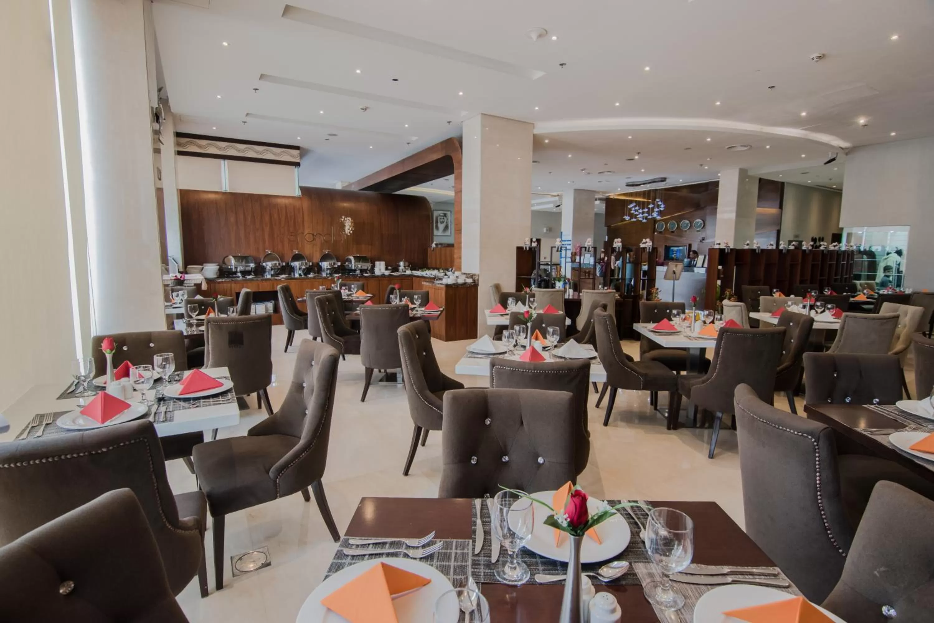 Meals in Signature Hotel Al Barsha