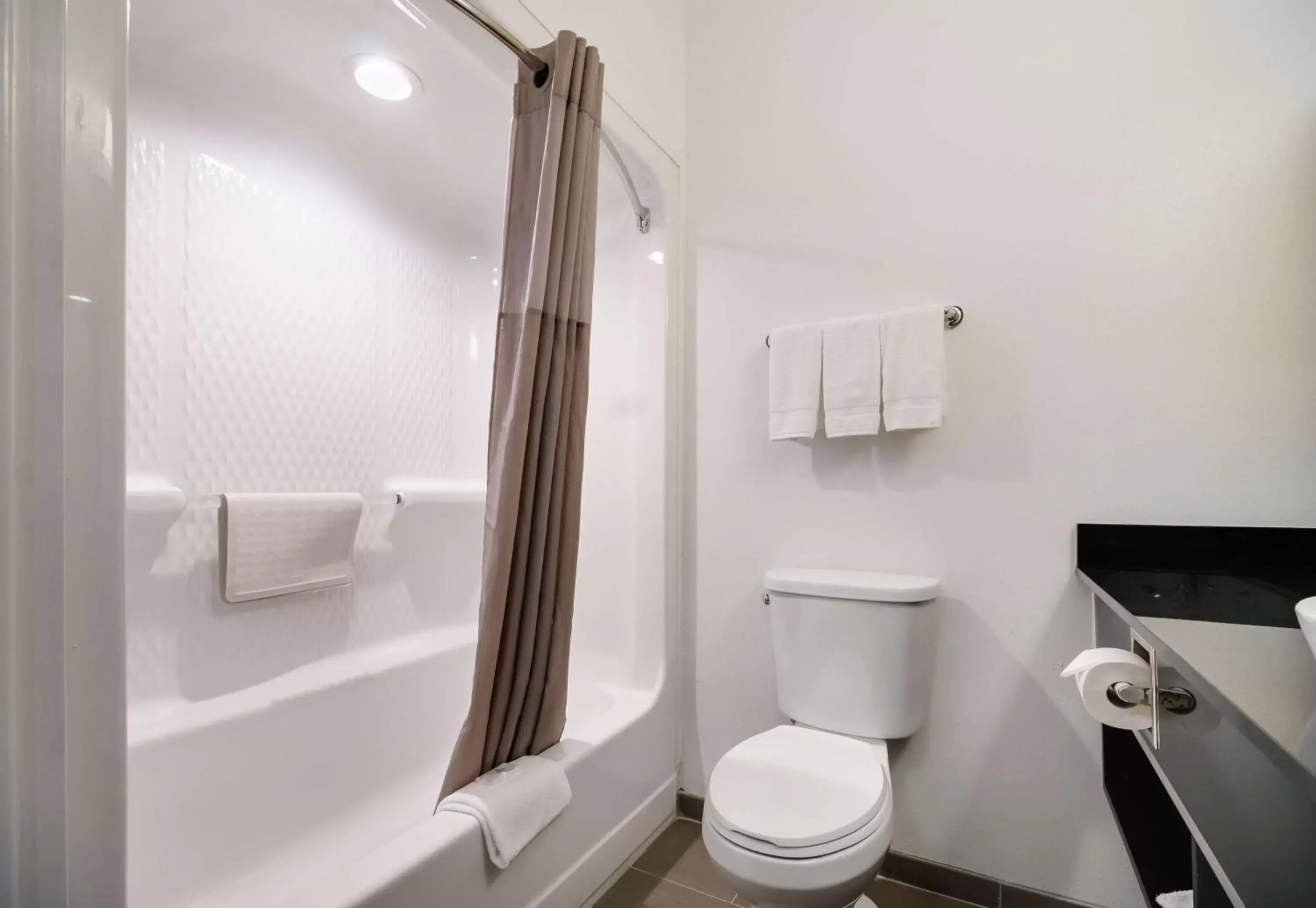 Toilet, Bathroom in Studio 6-Ingleside, TX