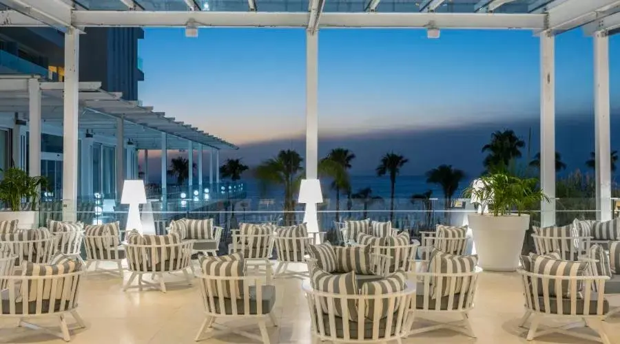 Restaurant/Places to Eat in Constantinos the Great Beach Hotel