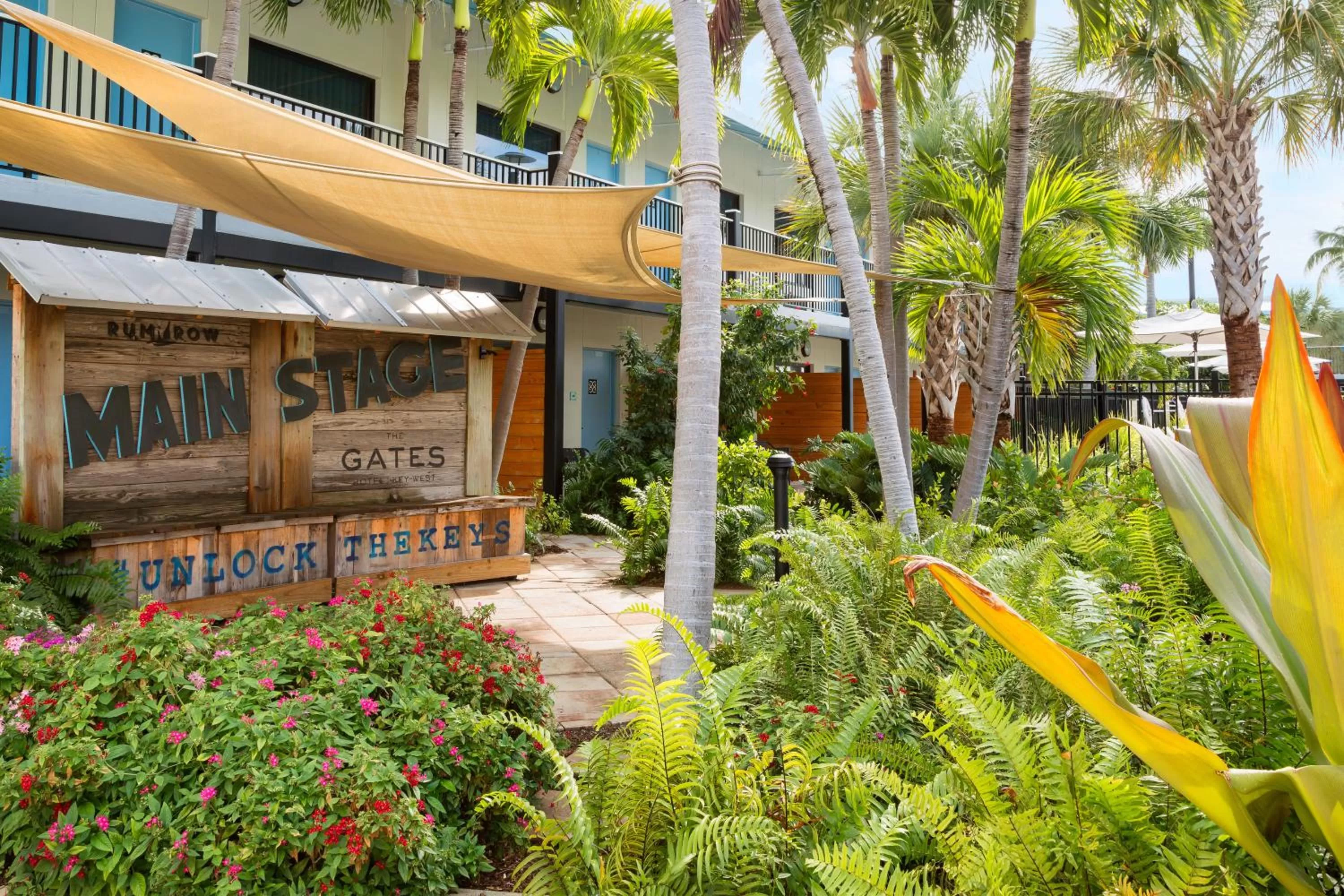 Garden in The Gates Hotel Key West