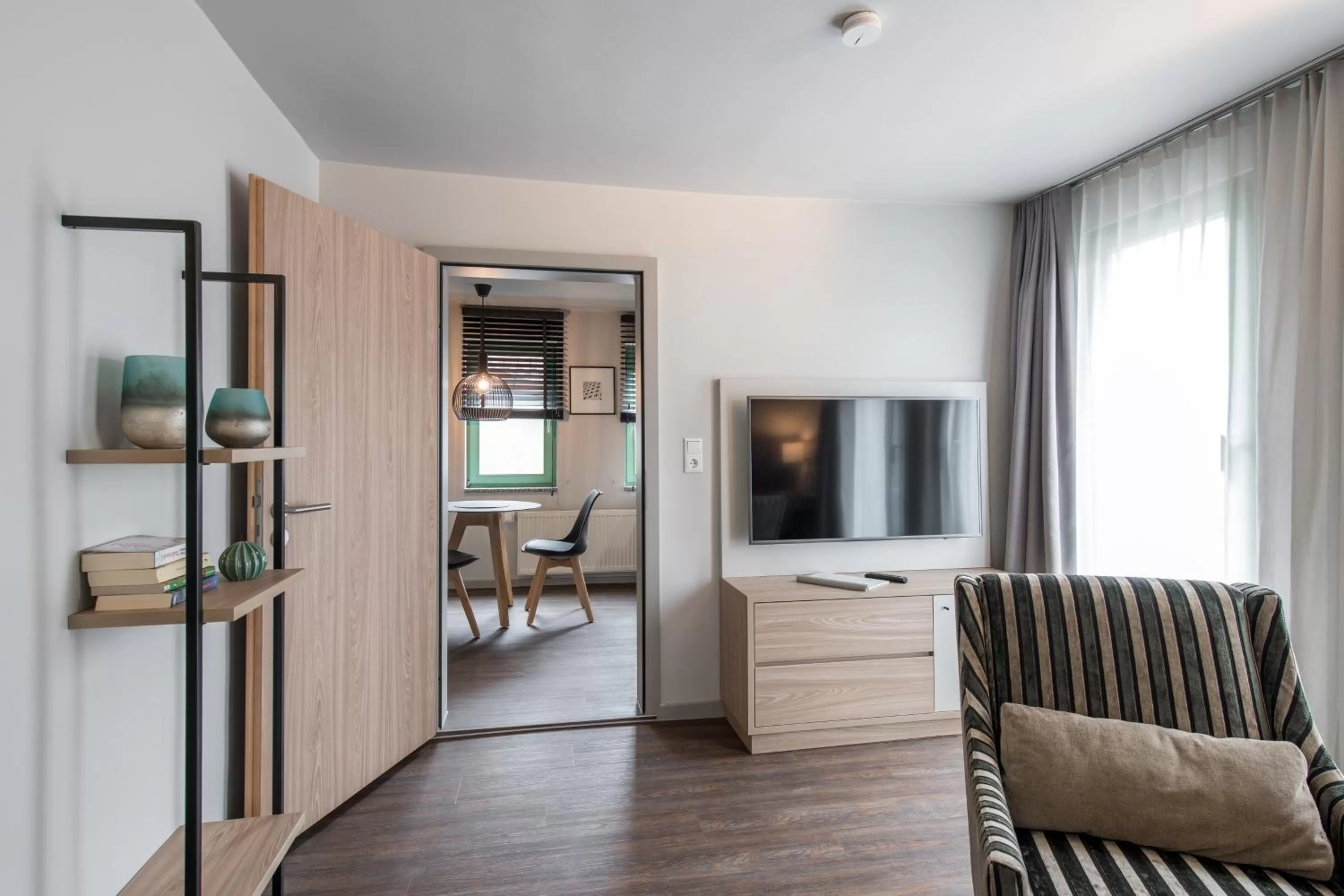 TV and multimedia in stattHotel Weimar