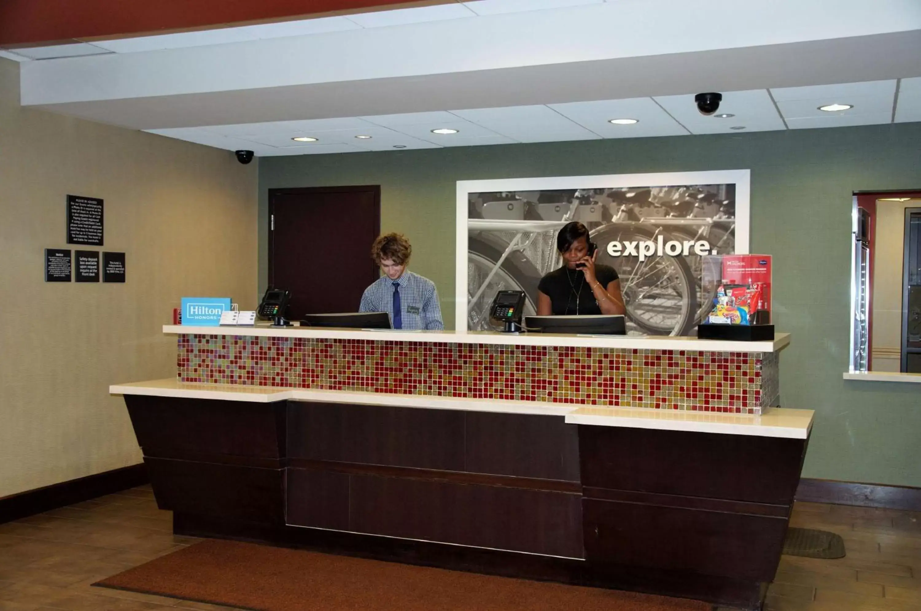 Lobby or reception in Hampton Inn & Suites Cincinnati / Uptown - University Area Lobby or reception in Hampton Inn & Suites Cincinnati / Uptown - University Area