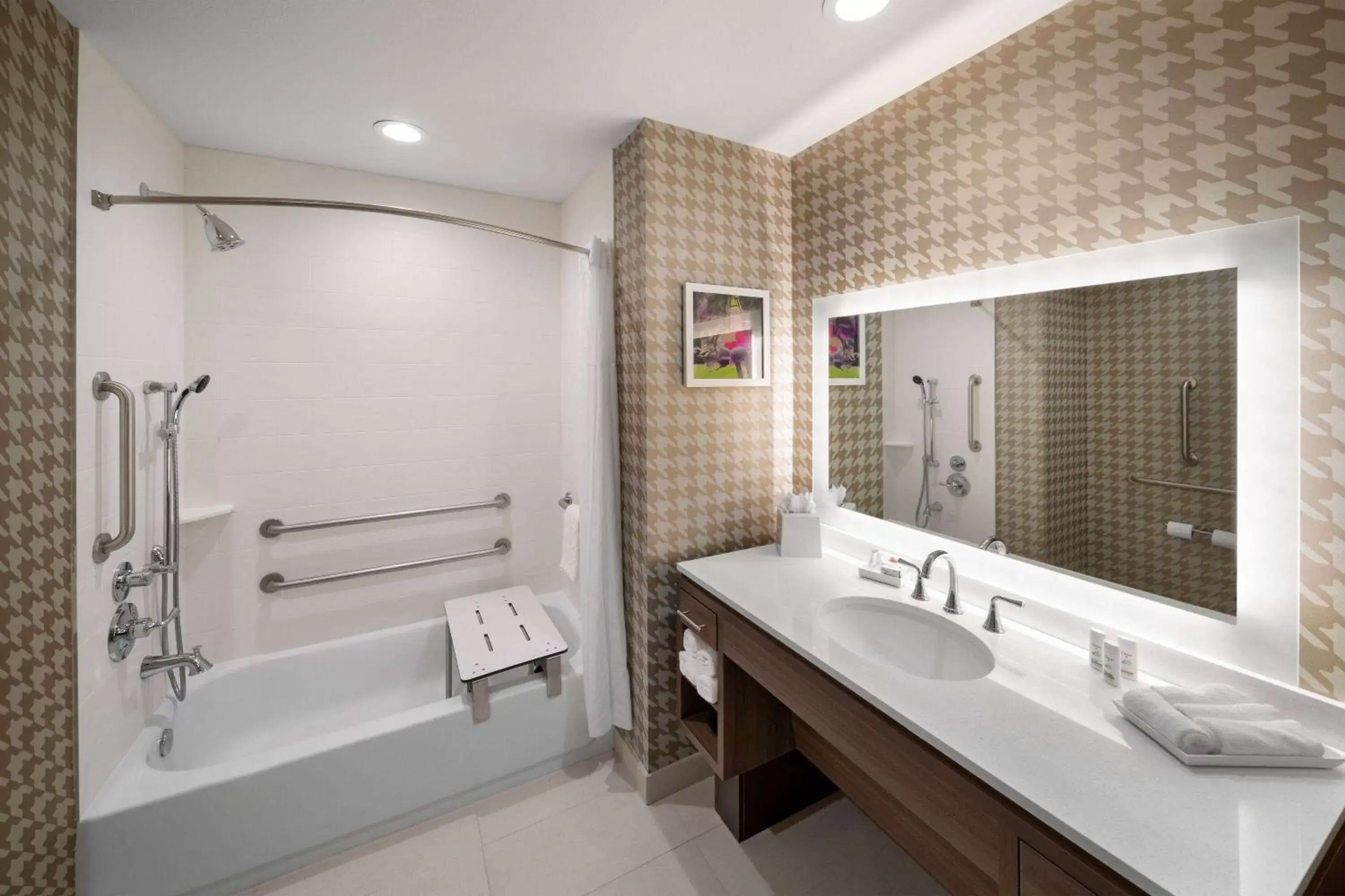 Bathroom in Hawthorn Inn & Suites by Wyndham Kingwood Houston