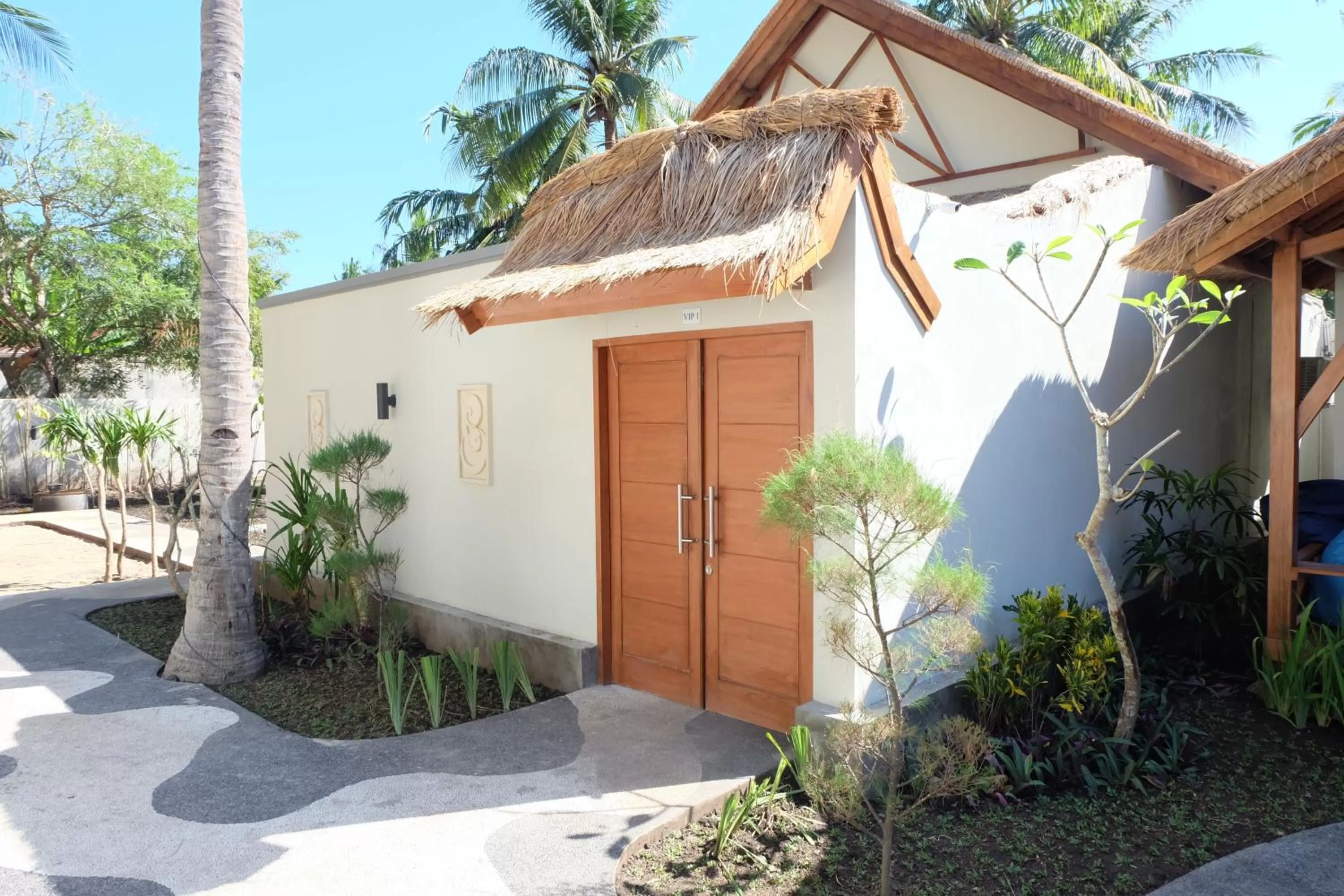 Area and facilities in Gili One Resort