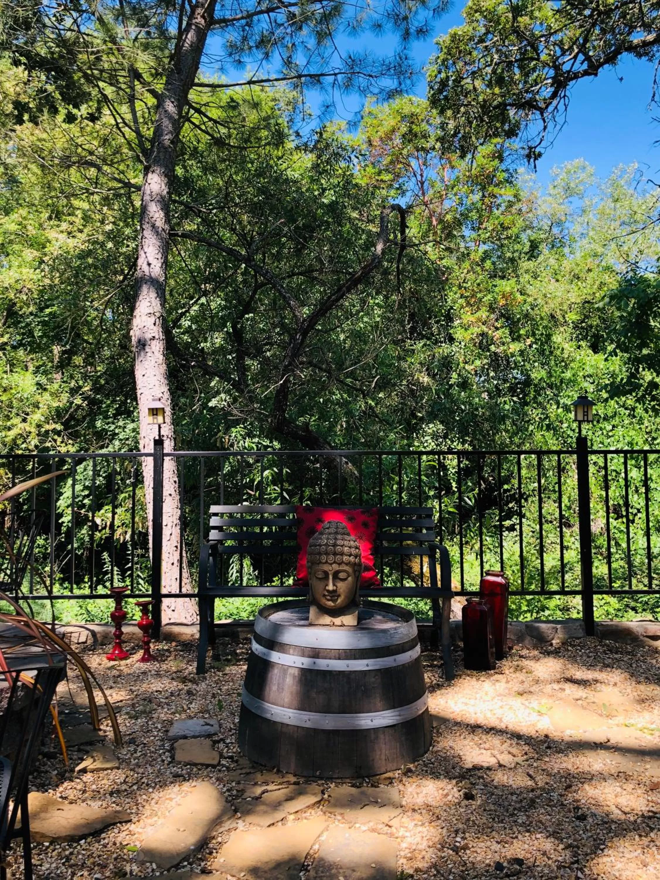 Glen Ellen Inn Secret Cottages