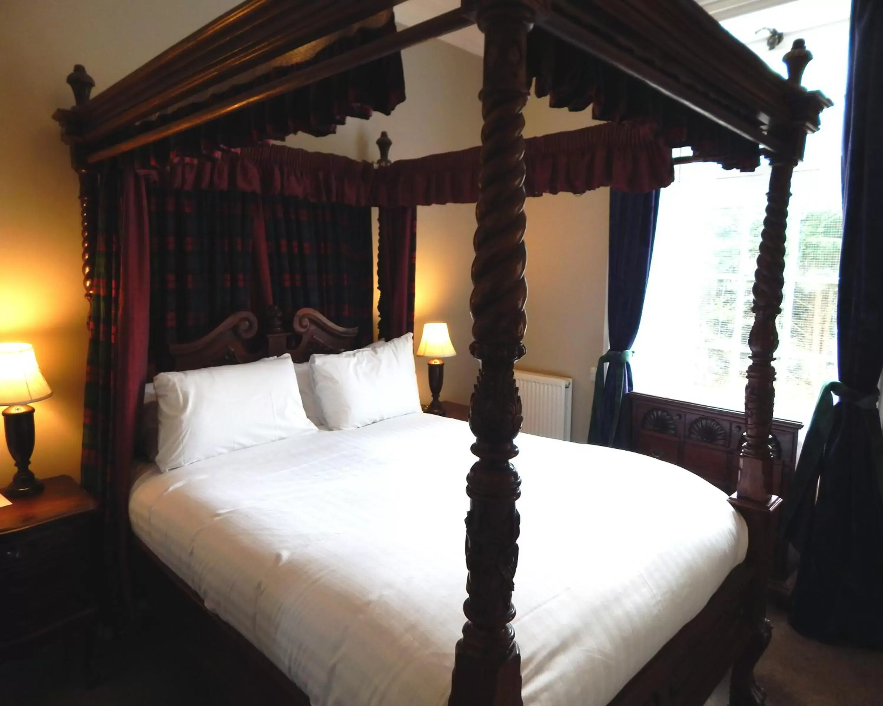 Bedroom, Bed in Tulloch Castle Hotel ‘A Bespoke Hotel’