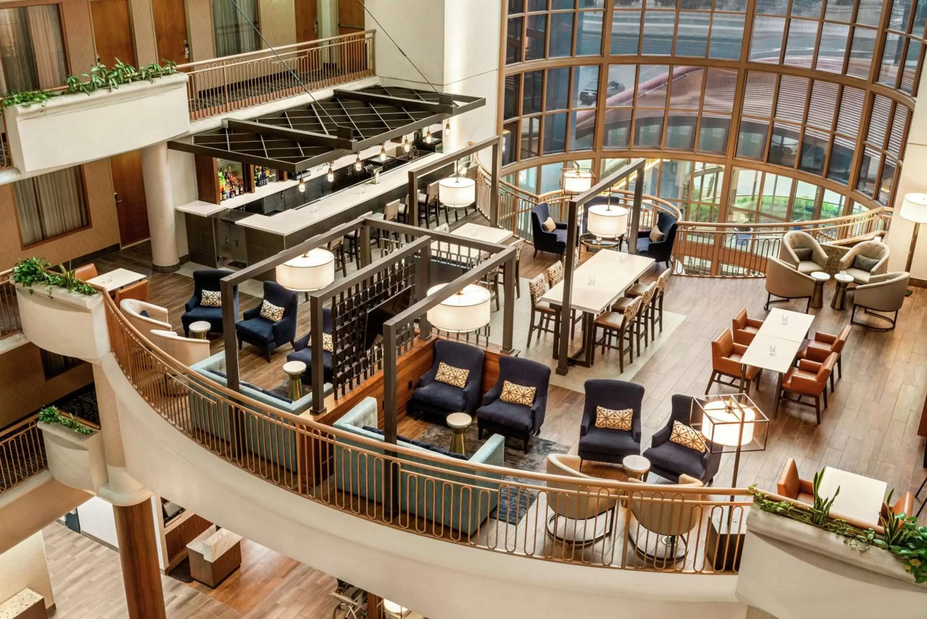 Lounge or bar in Embassy Suites by Hilton Convention Center Las Vegas