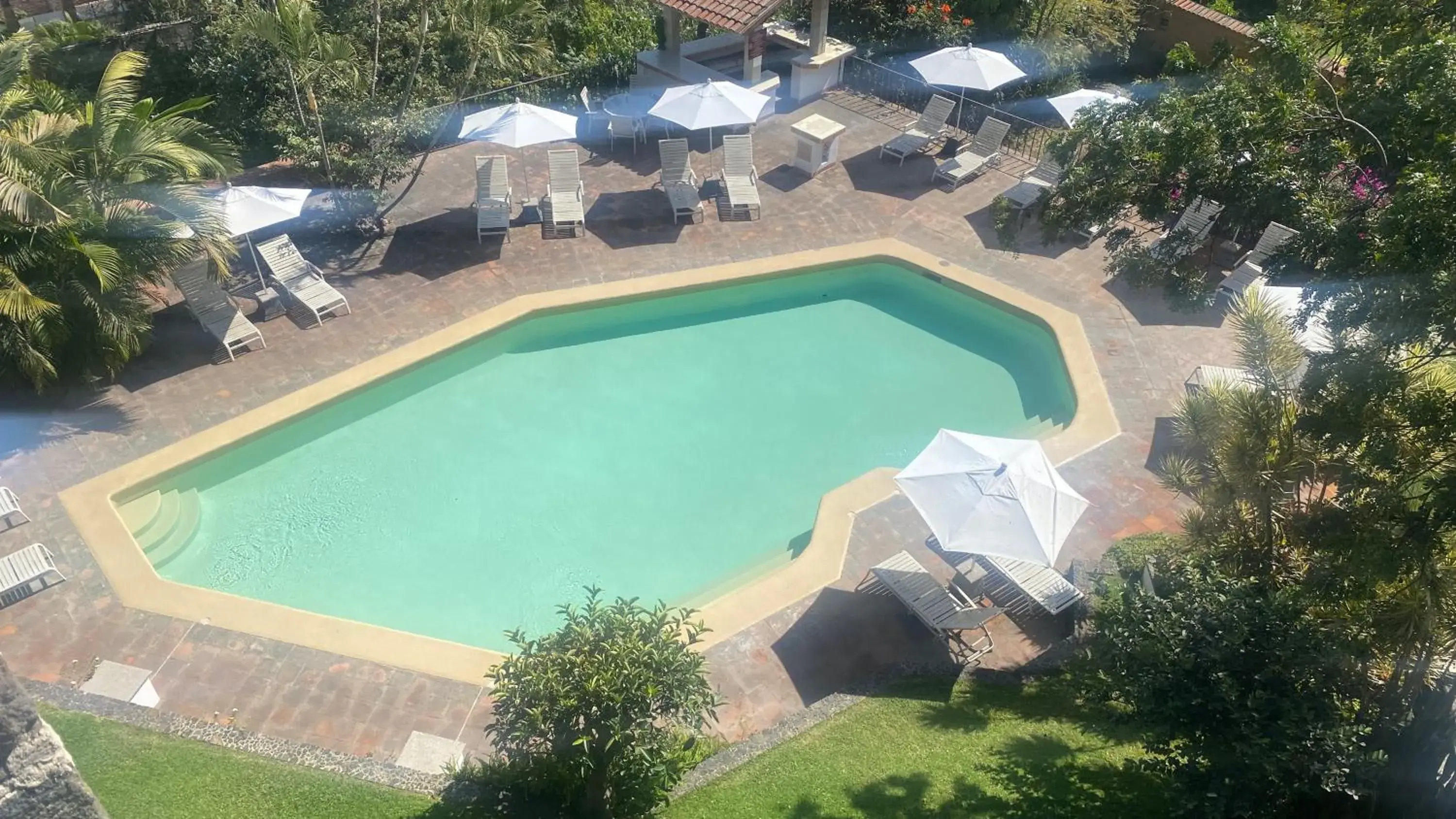 Pool View in Posada del Tepozteco