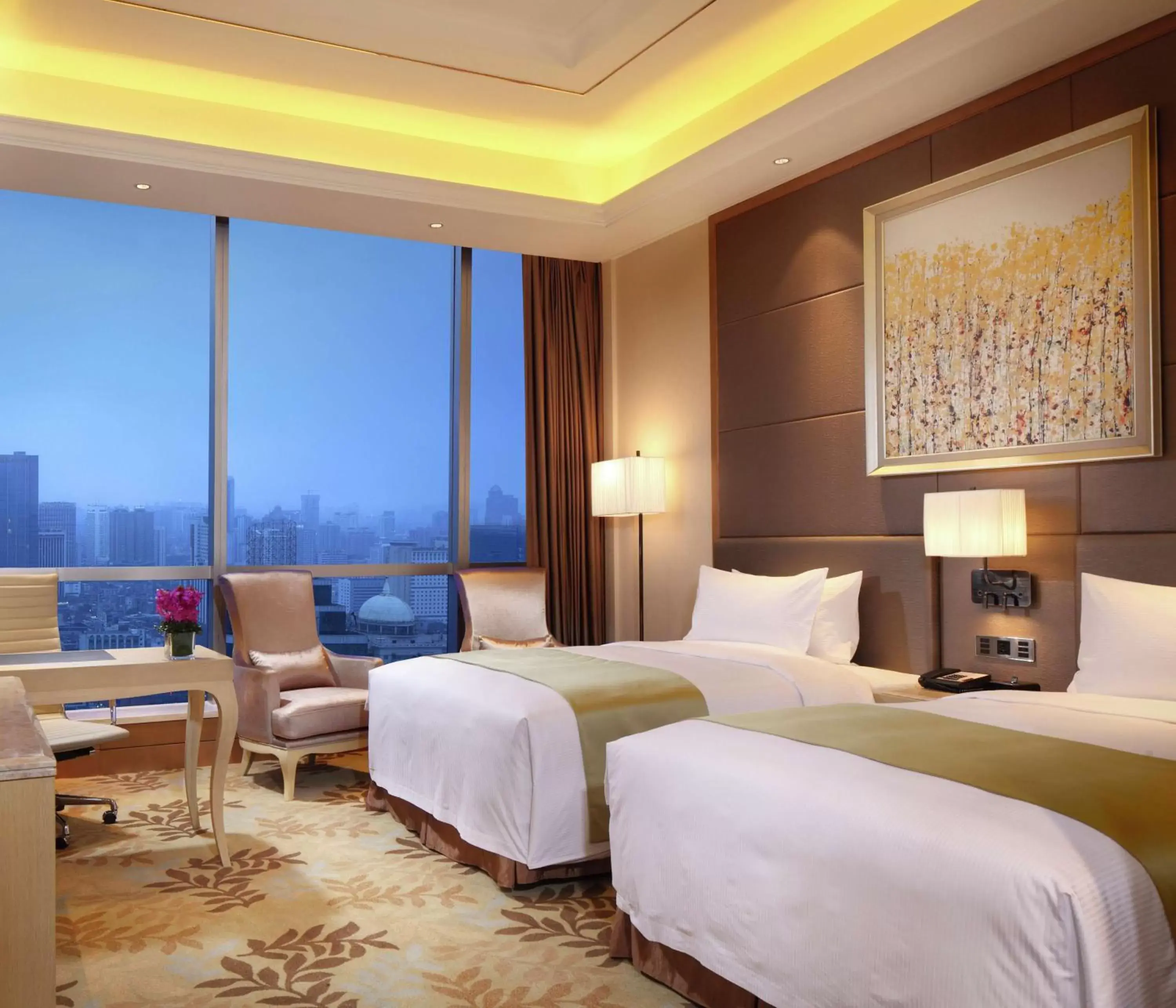 Bedroom in DoubleTree by Hilton Guangzhou - Closed to Sun Yat-sen Memorial Hall and Beijing Road Pedestrian Street