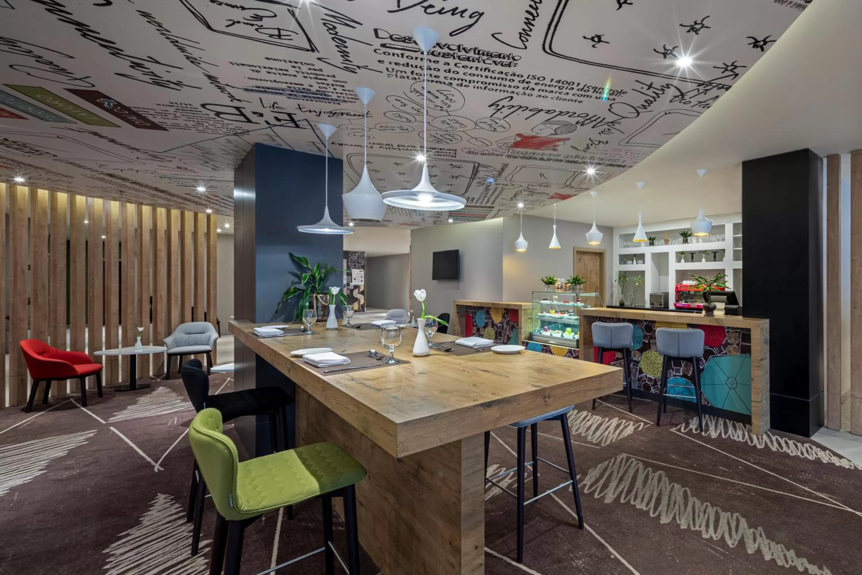 Lounge or bar in Ibis Jeddah Malik Road