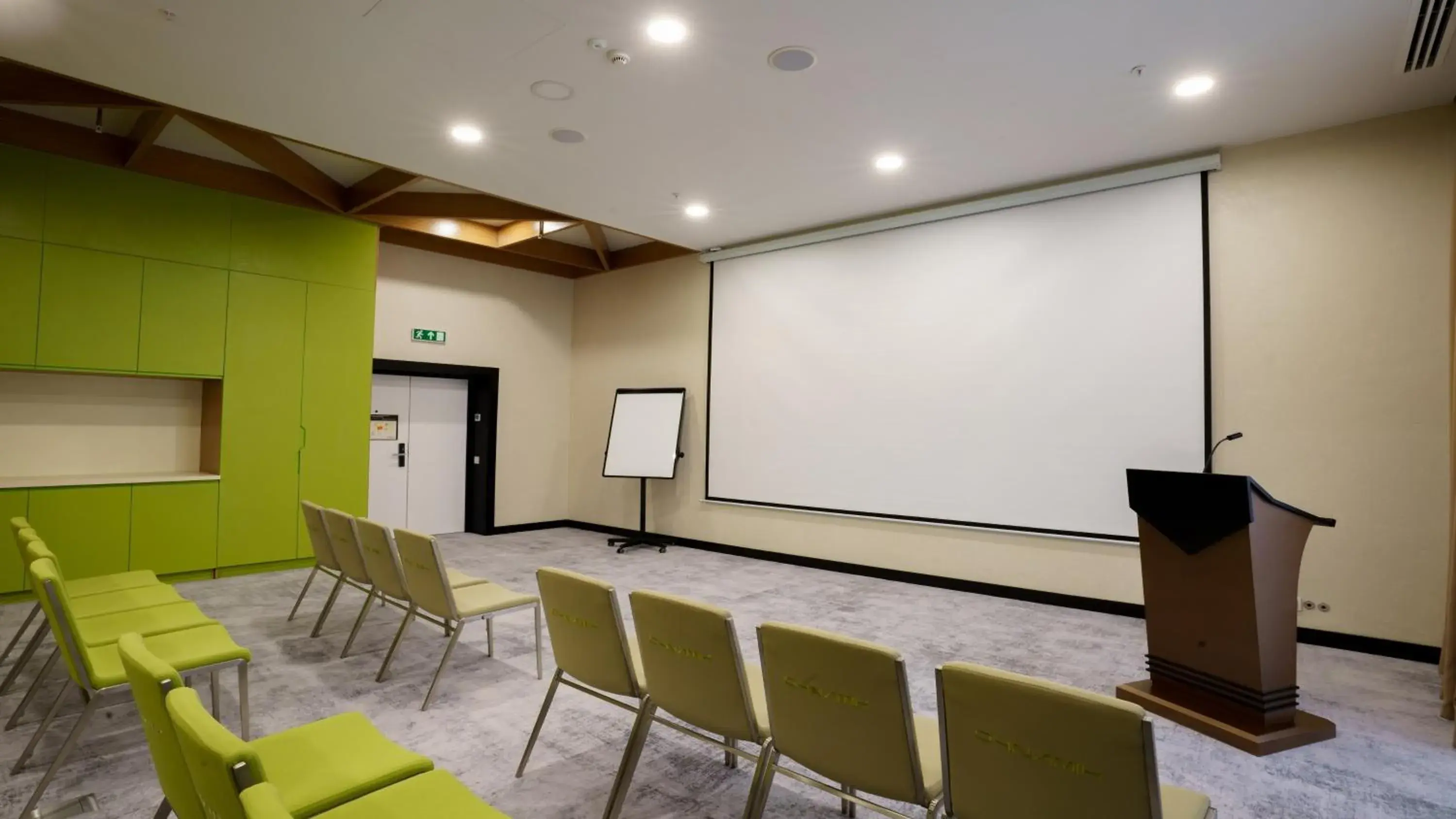 Meeting/conference room in Holiday Inn Tashkent City, an IHG Hotel