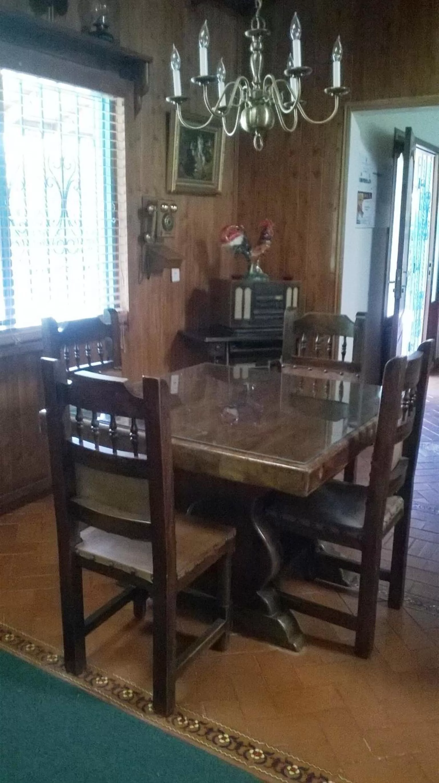 Dining area in La Gaviota BnB