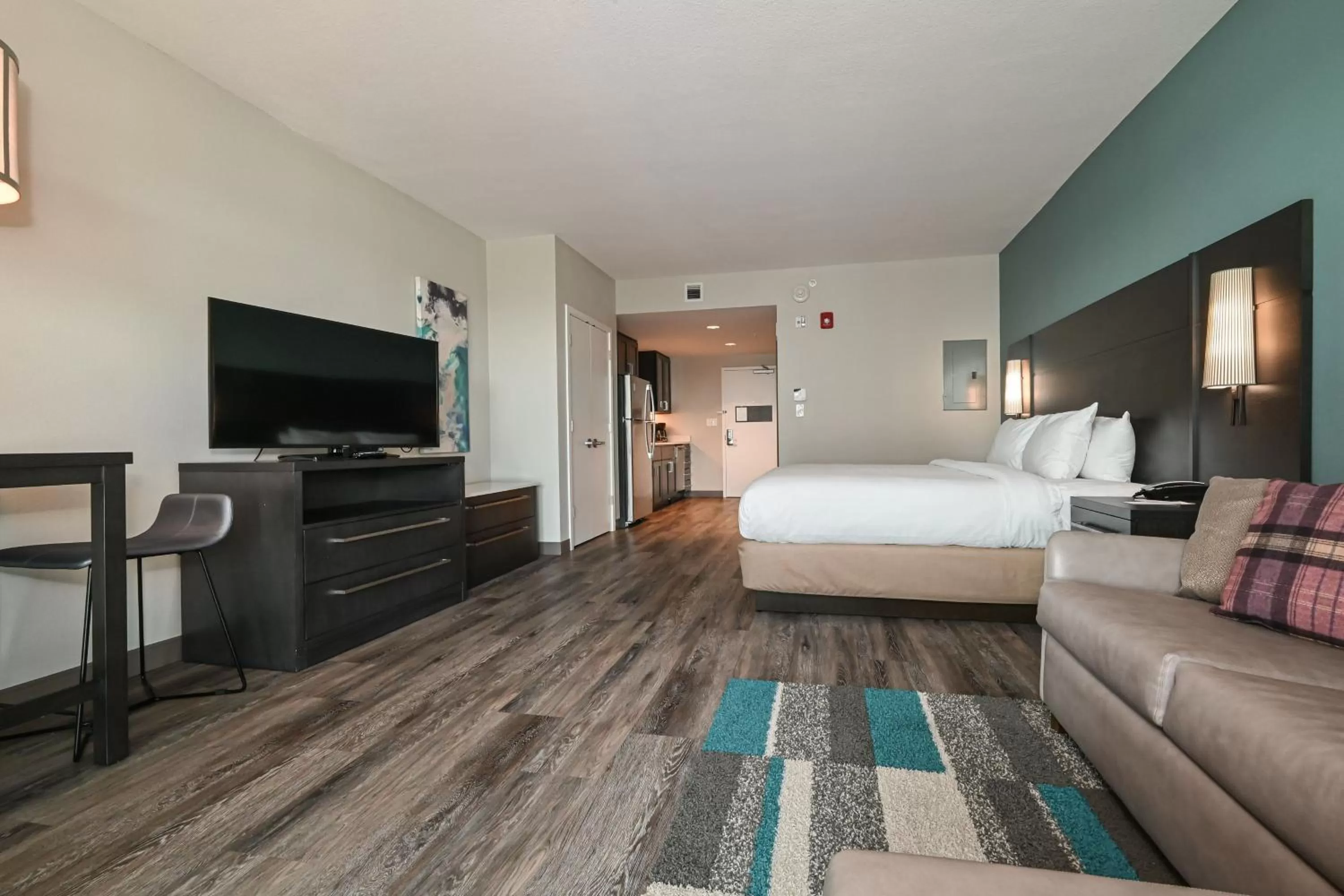 Bedroom, Bed in Residence Inn by Marriott Myrtle Beach Oceanfront