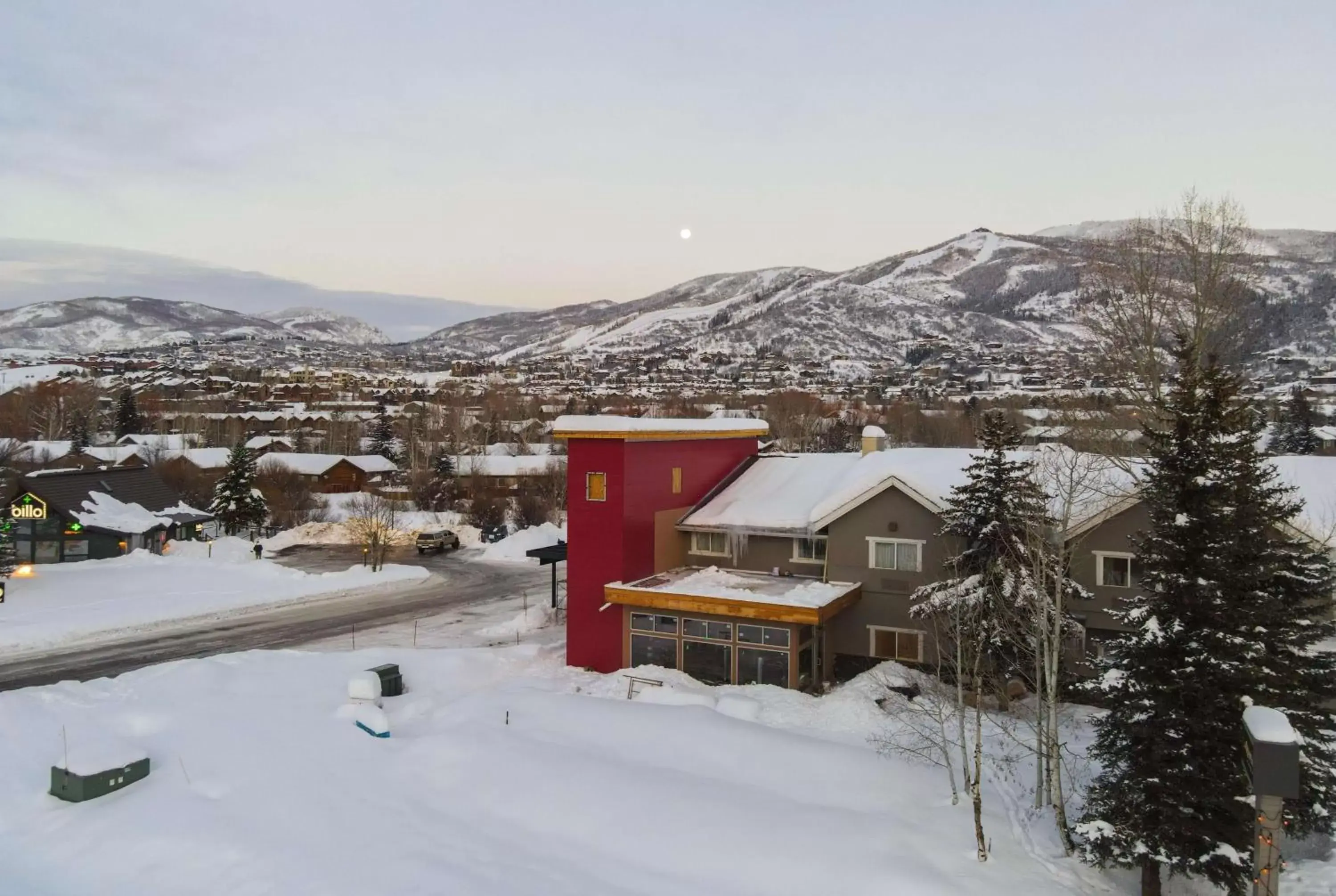 Property building, Winter in La Quinta Inn by Wyndham Steamboat Springs