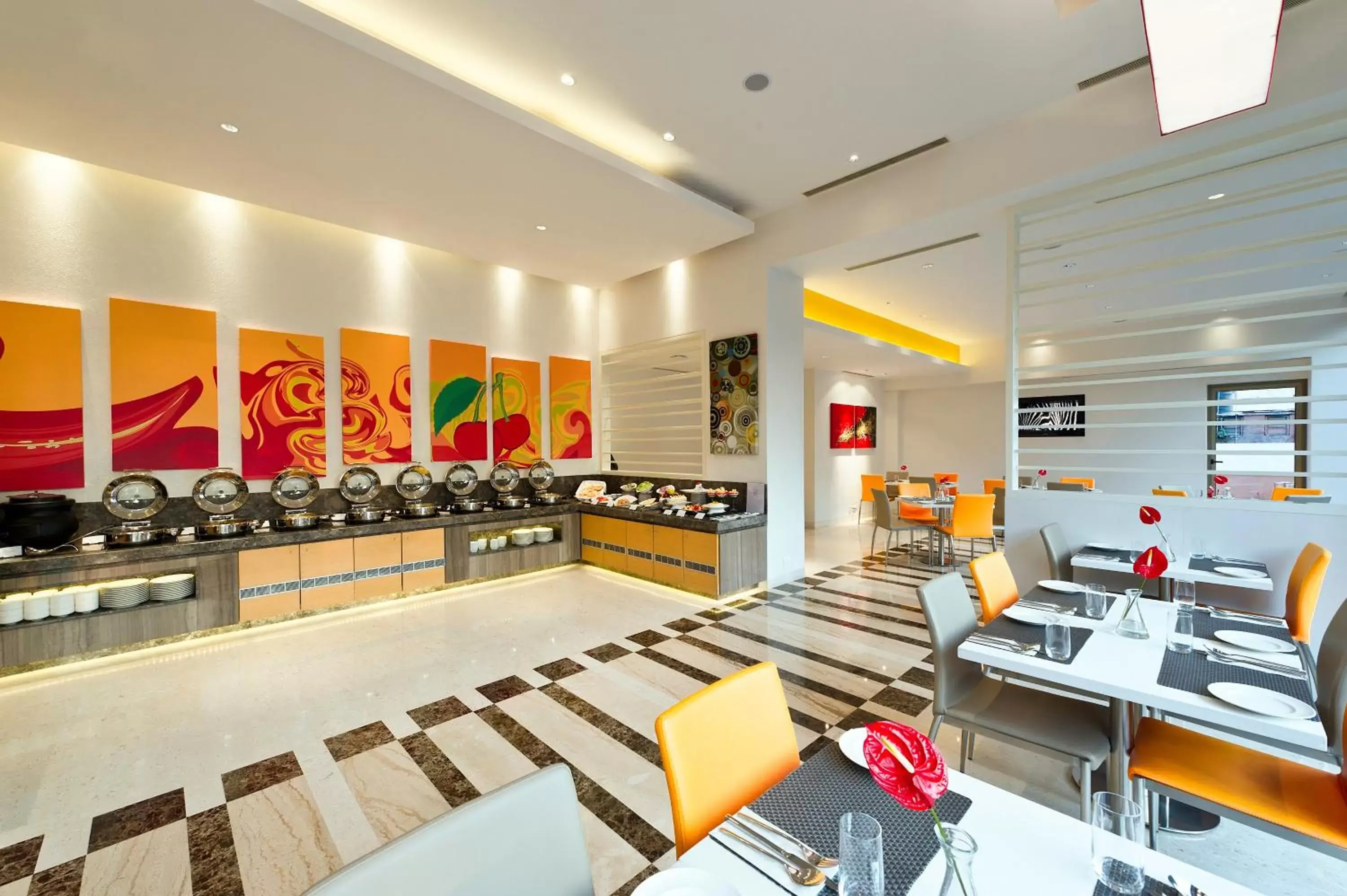 Restaurant/places to eat, Fitness Center/Facilities in ibis Nashik - An Accor Brand