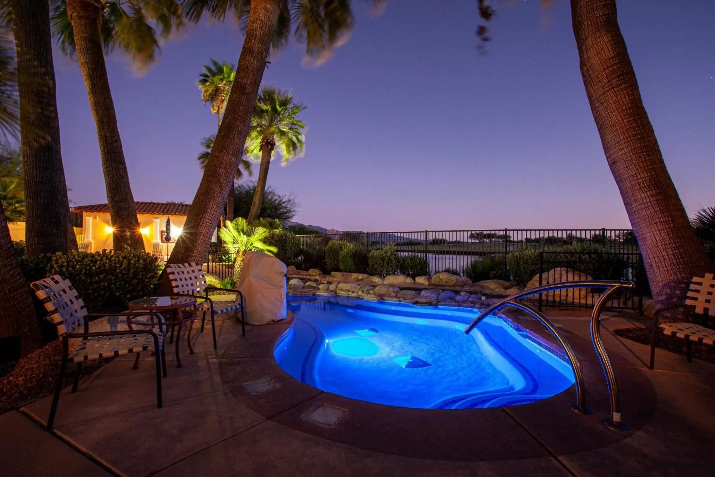 Pool view in Canoa Ranch Golf Resort Pool view in Canoa Ranch Golf Resort